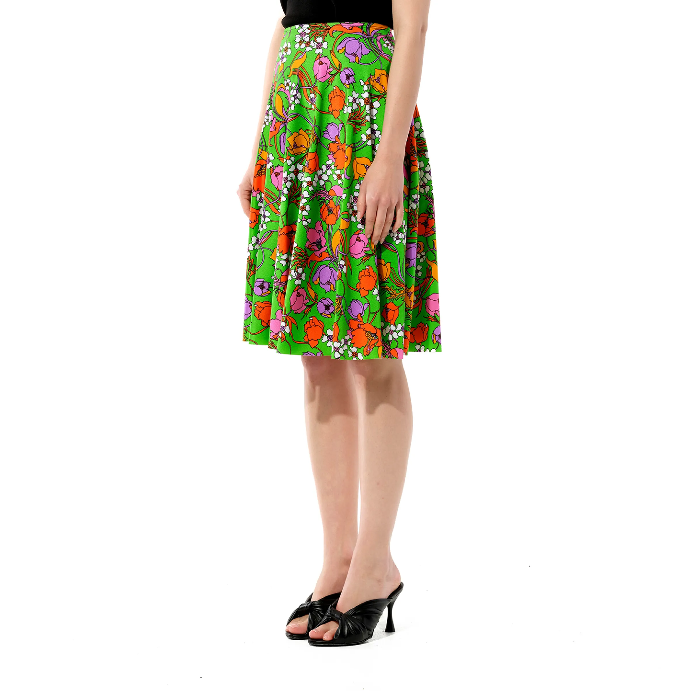 Coq Skirt in Vert sold by MARAIS product image thumbnail 5