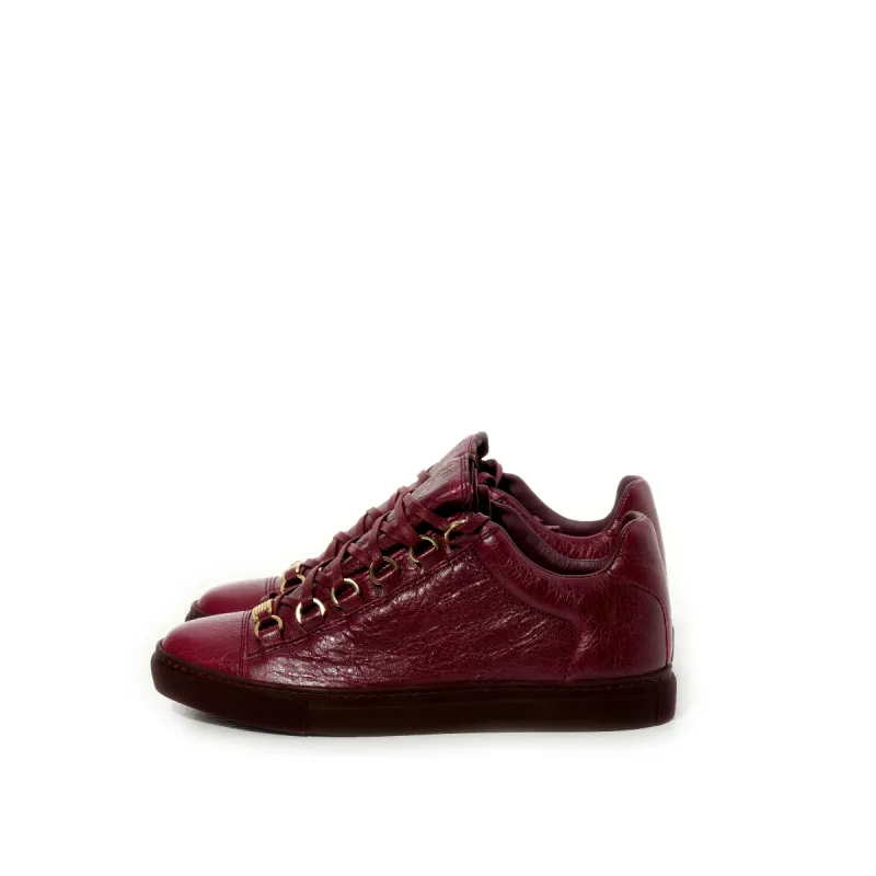Sneaker in Red sold by MARAIS