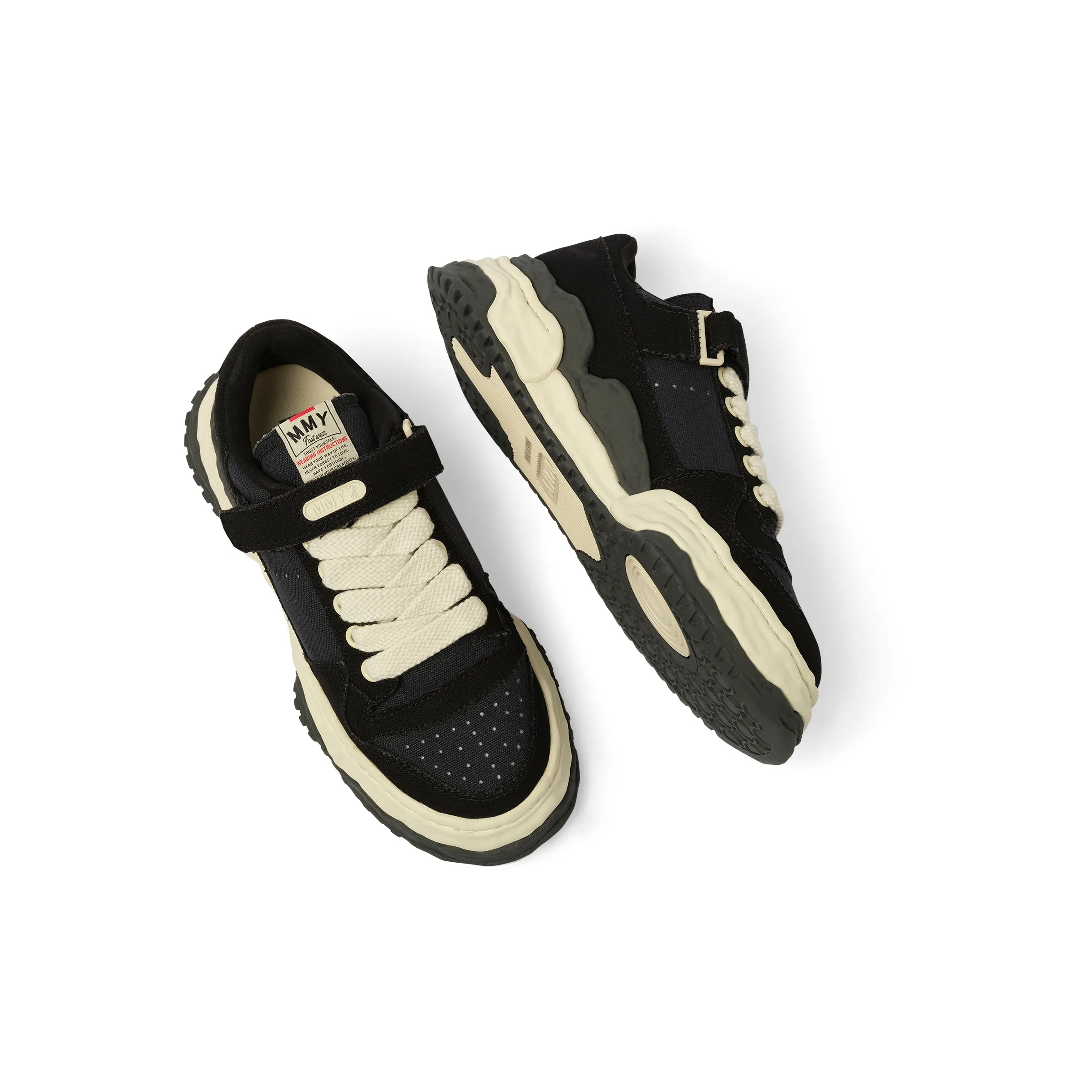 KEITH OG Low Top Sneaker in Black/White sold by MARAIS product image thumbnail 4