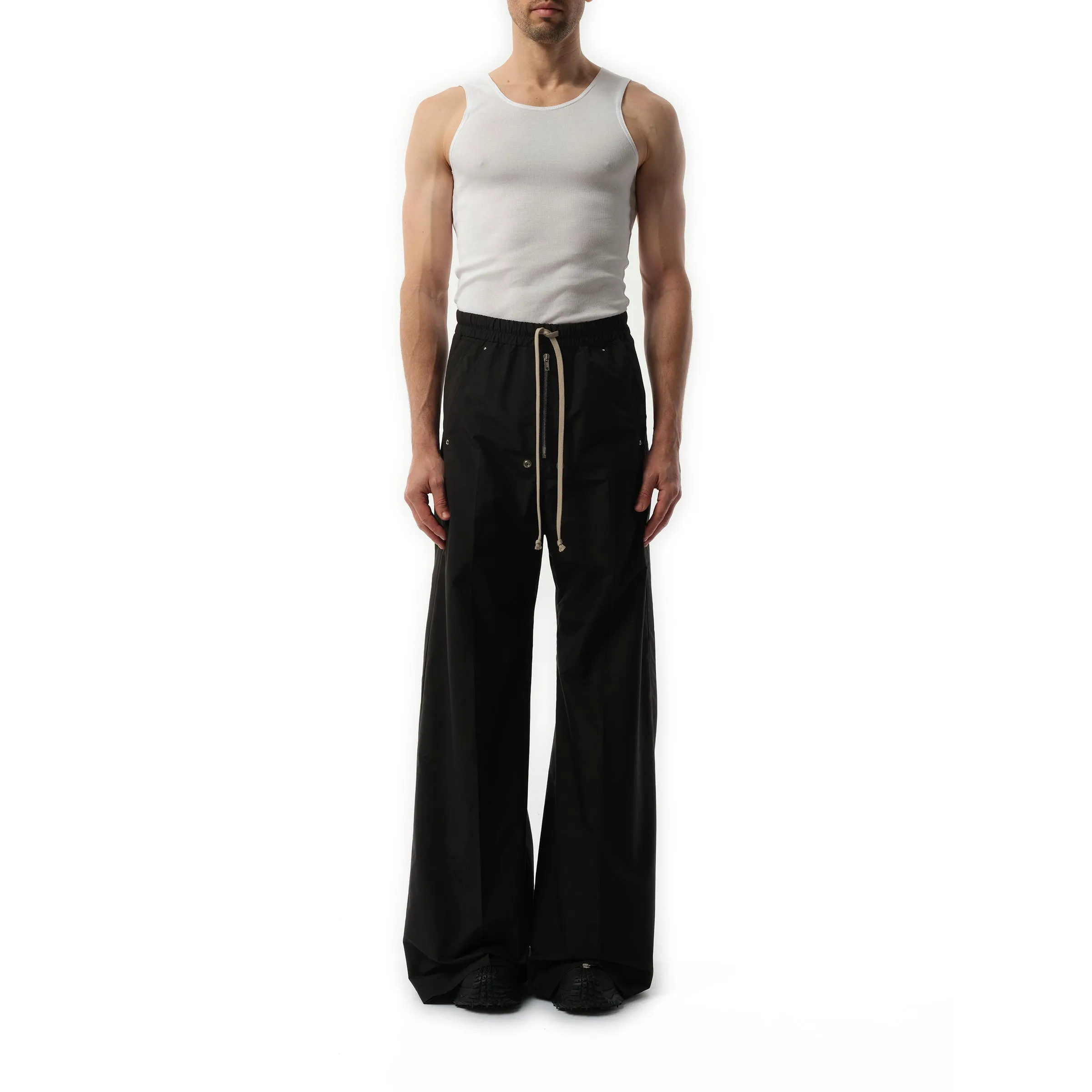 Rick Owens x Moncler Belas Pants in Black sold by MARAIS product image thumbnail 4