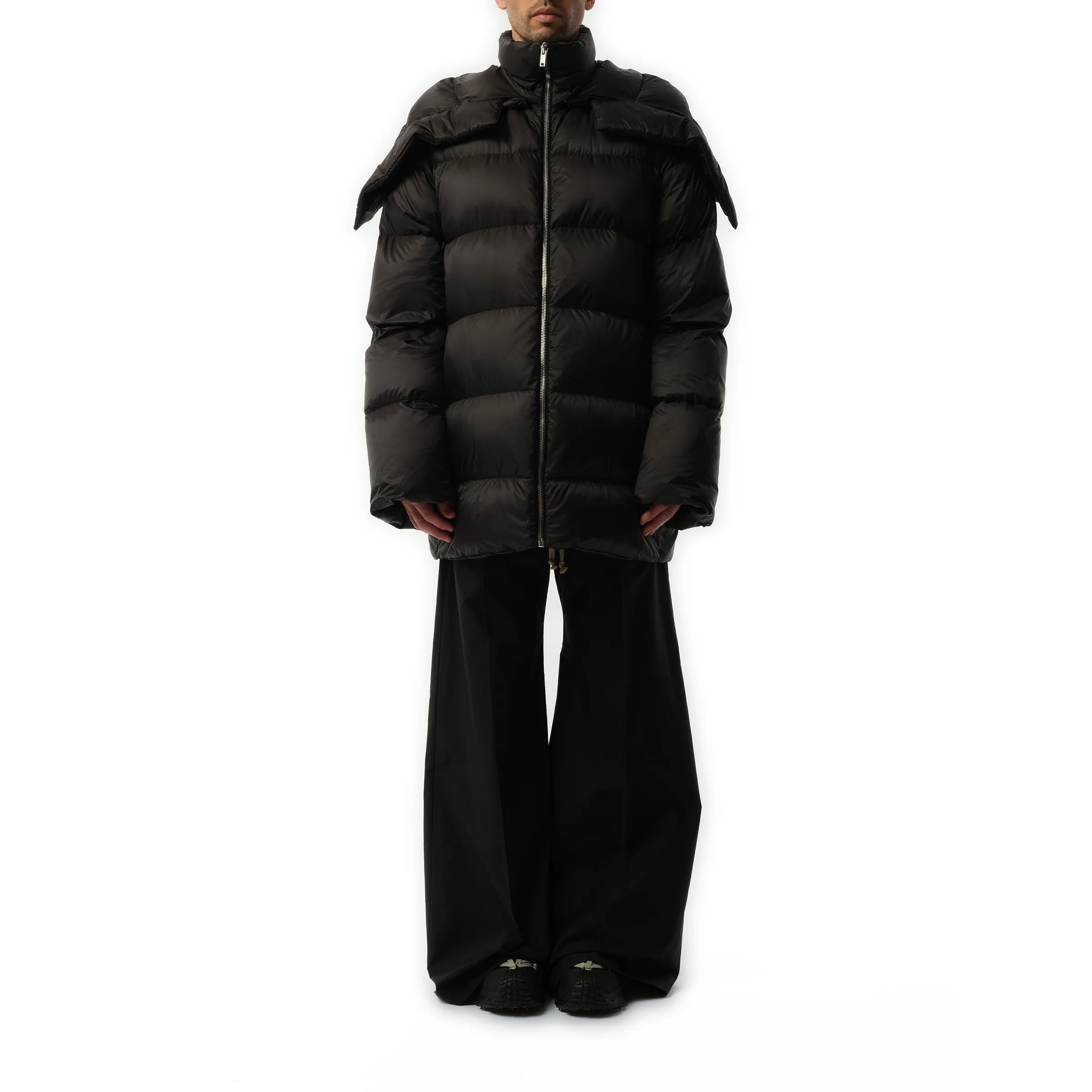 Rick Owens x Moncler Hooded Cyclopic Coat in Black sold by MARAIS product image thumbnail 4