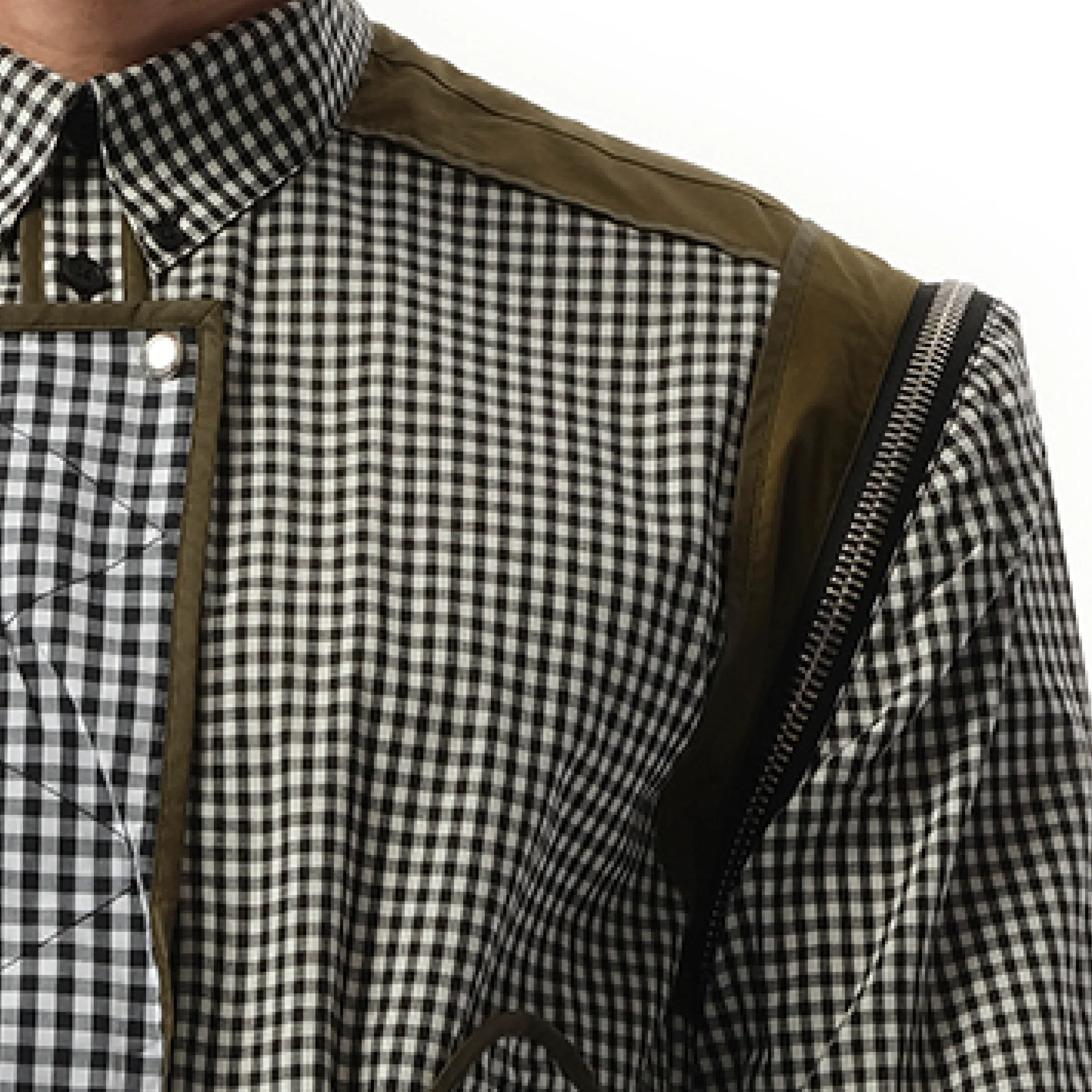 Podium Pocket Shirt in Black sold by MARAIS product image thumbnail 2