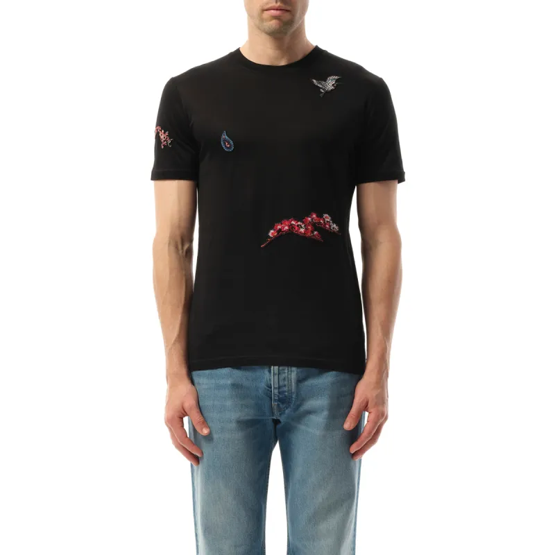 Embro T-Shirt in Black sold by MARAIS