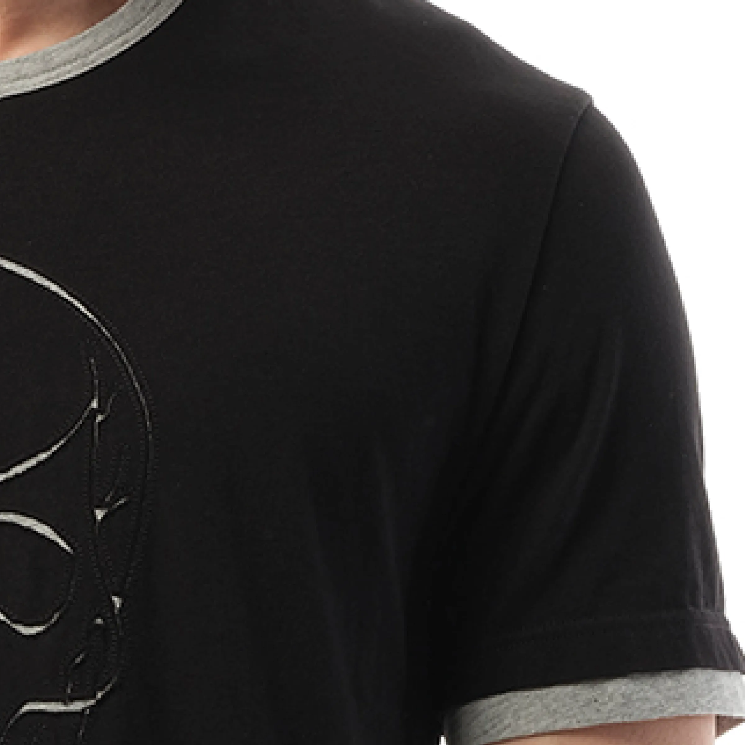 Skull T-Shirt in Black sold by MARAIS product image thumbnail 2