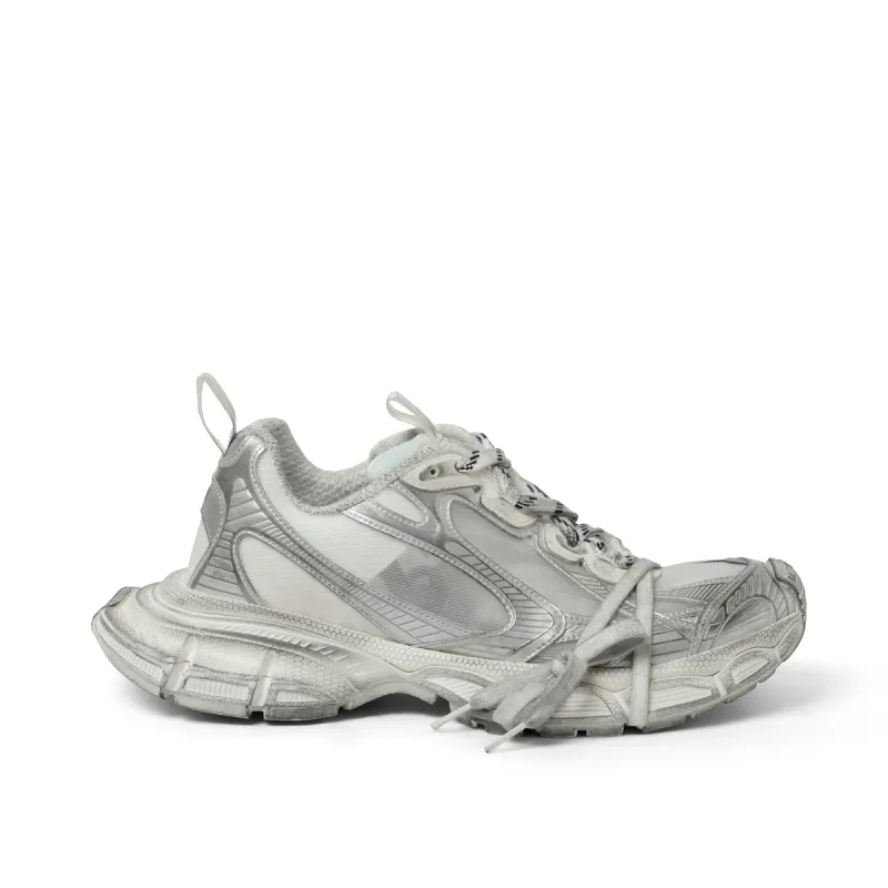 3XL Sneaker in White/Silver made by Balenciaga