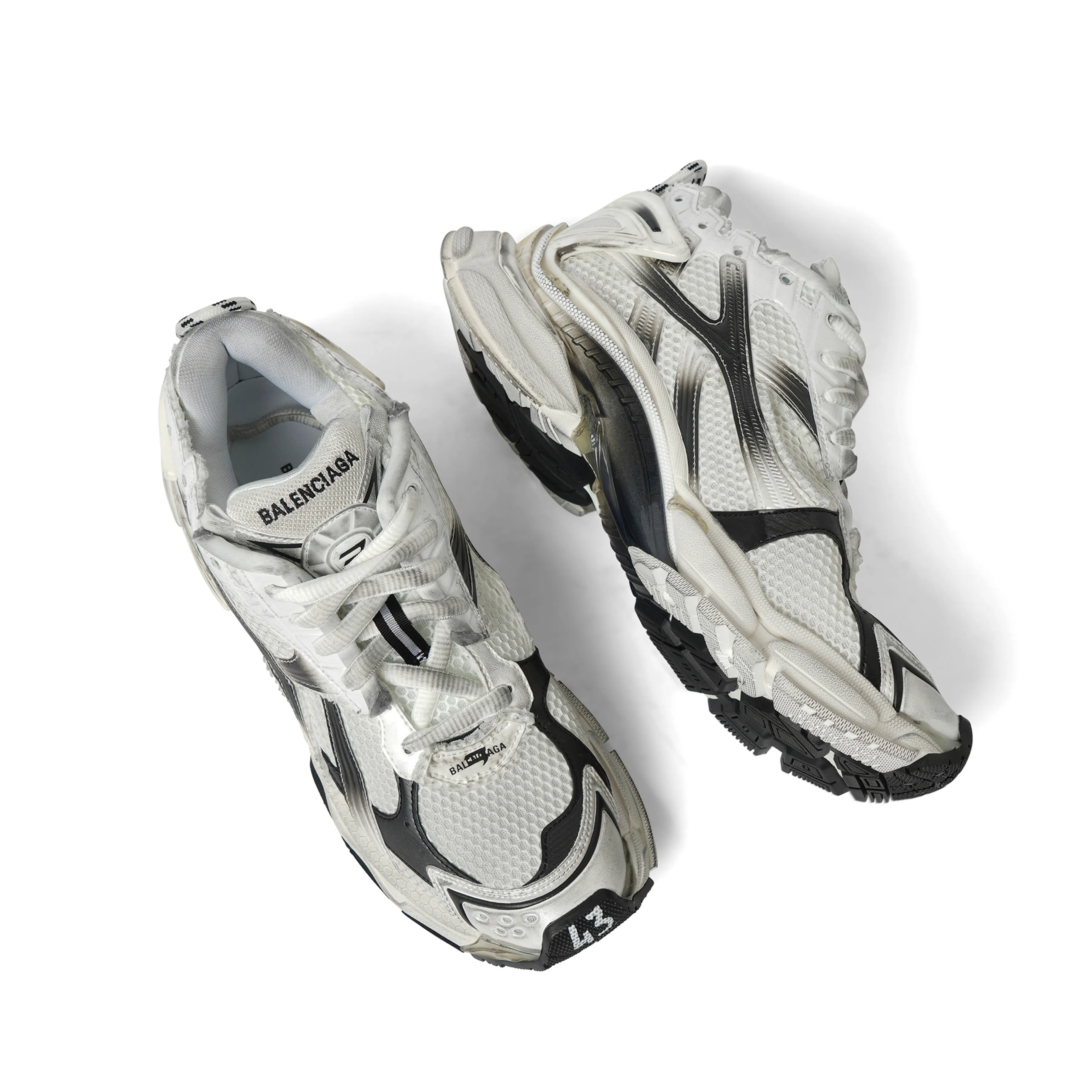 Runner Gradient Sneaker in White/Black sold by MARAIS product image thumbnail 4