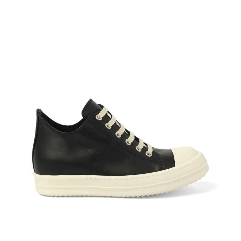 Low Sneaks in Black/Milk sold by MARAIS