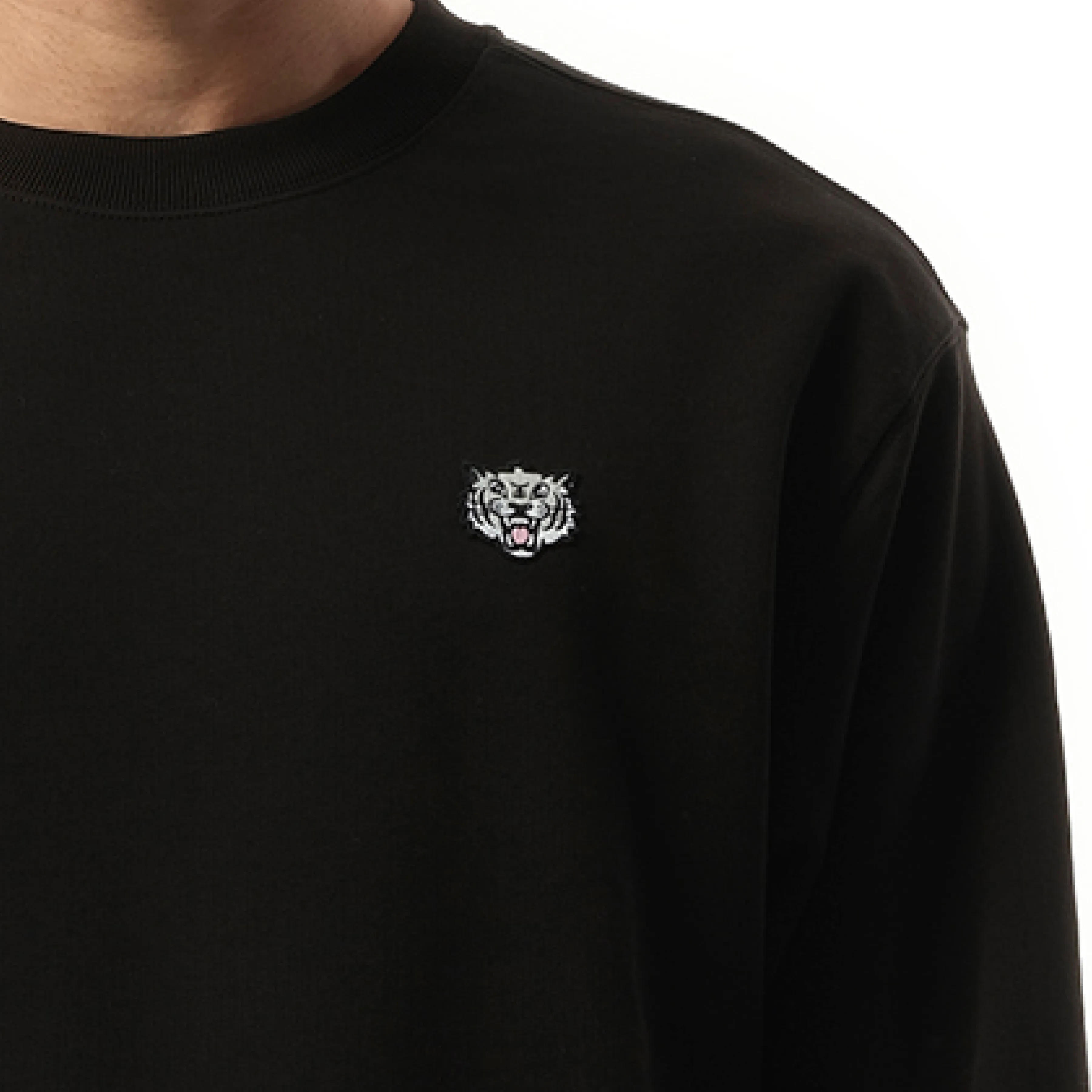 Kenzo Happy Tiger Embroidered Classic Sweatshirt in Black sold by MARAIS product image thumbnail 3