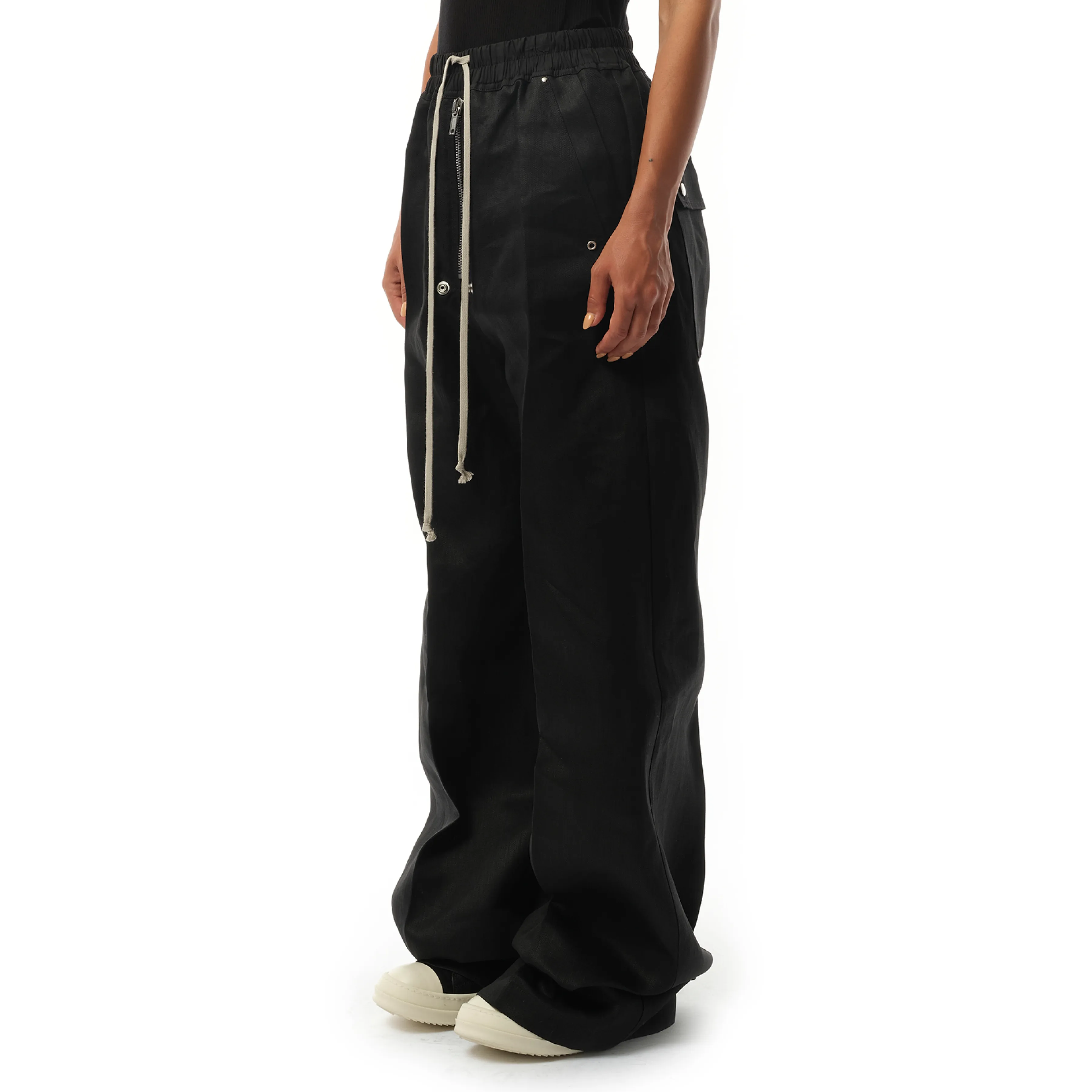 Linen Wide Bela Pants in Black sold by MARAIS product image thumbnail 5