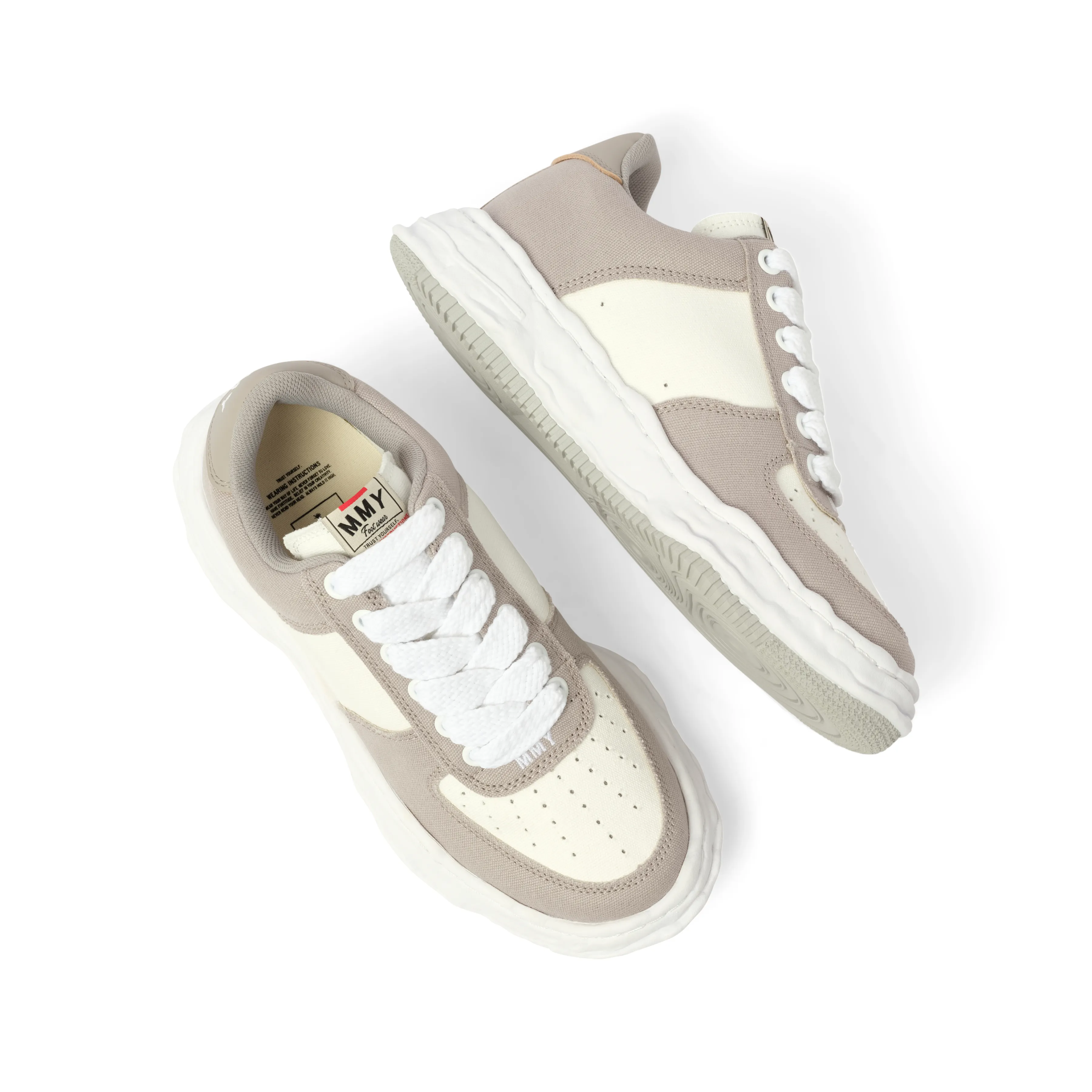 Wayne OG Leather Sneaker in Gray/White sold by MARAIS product image thumbnail 4
