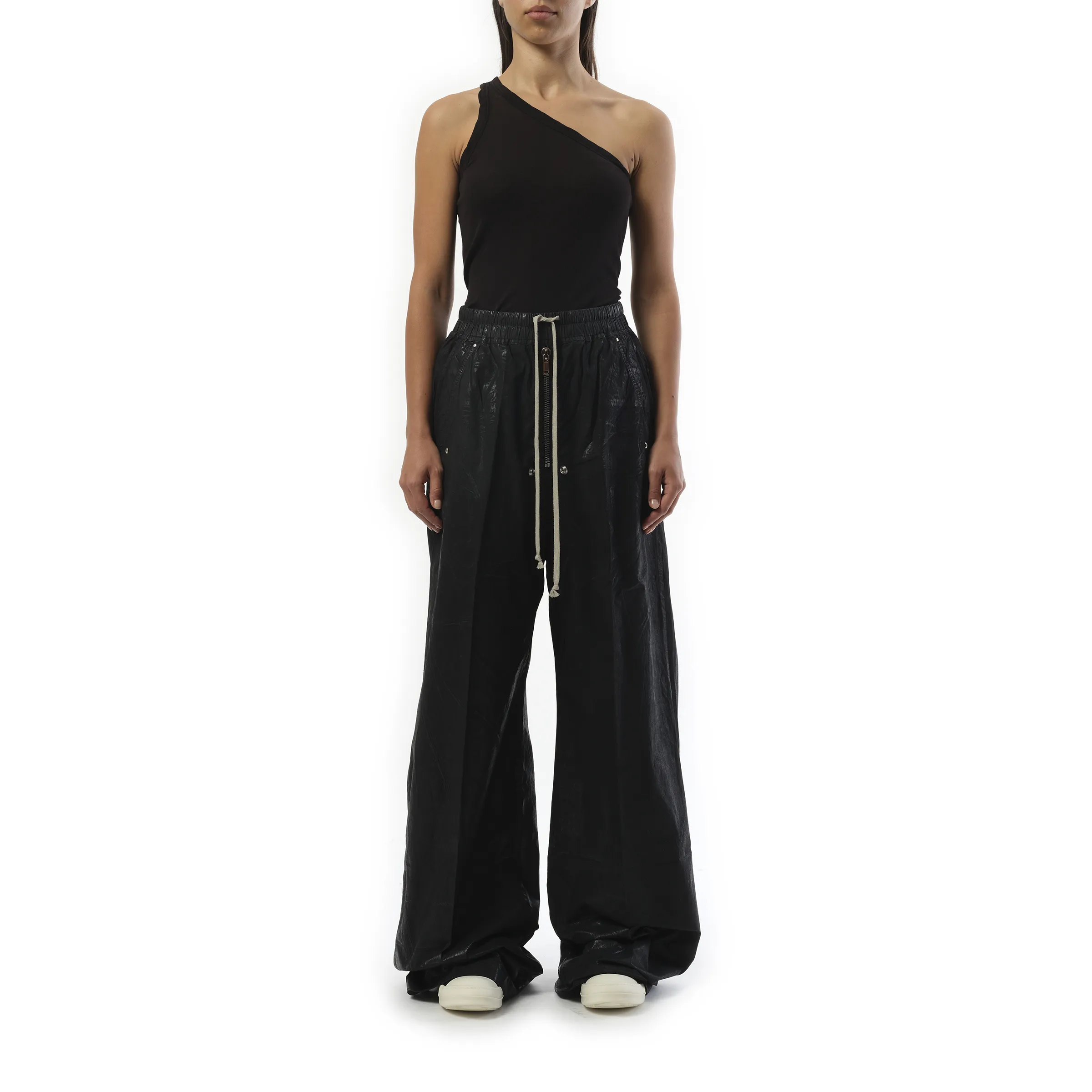 Denim Double Cargo Jumbo Belas in Washed Indigo sold by MARAIS product image thumbnail 4