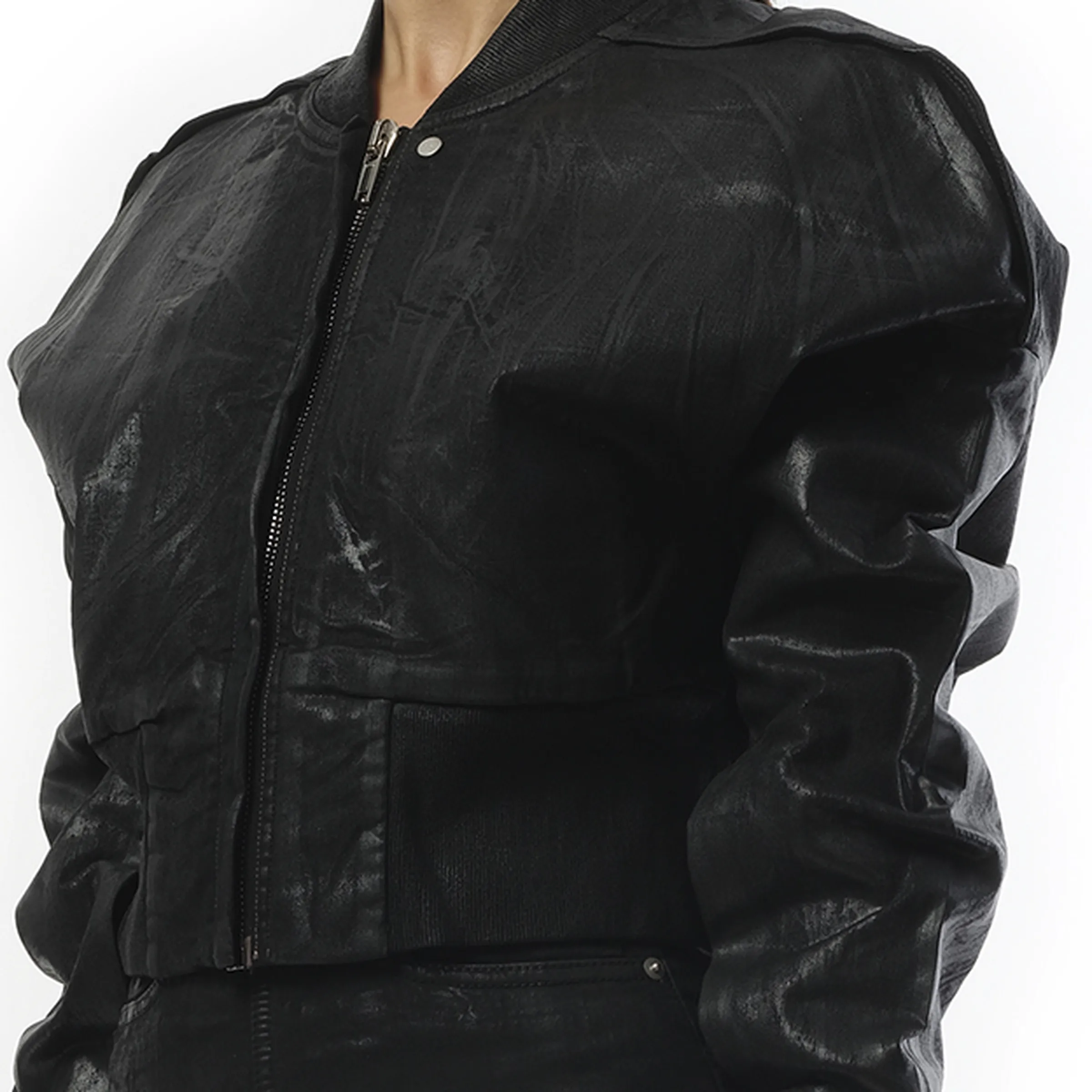 Flight Cropped Denim Jacket in Black sold by MARAIS product image thumbnail 4