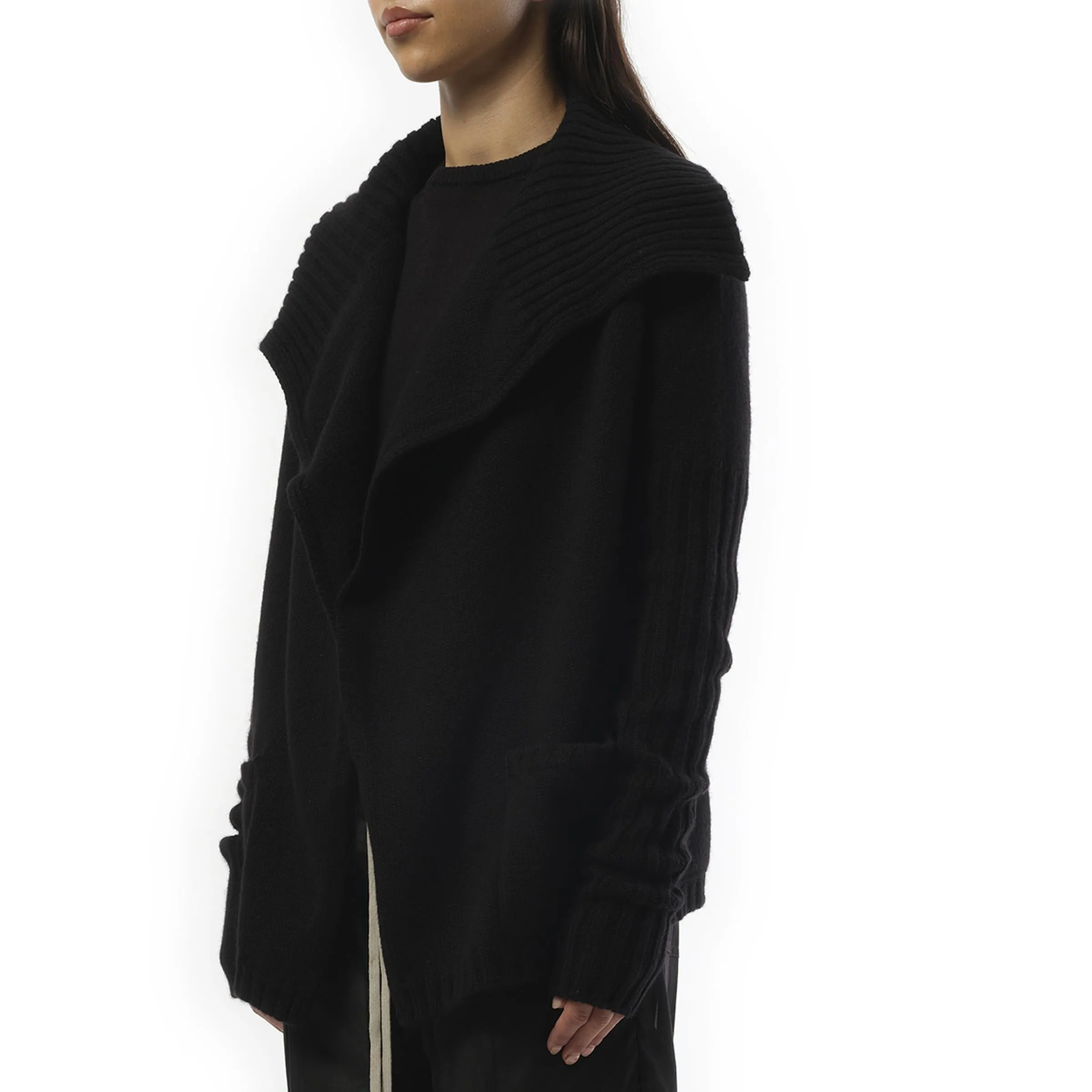 Cashmere Knit Cardigan in Black sold by MARAIS product image thumbnail 5