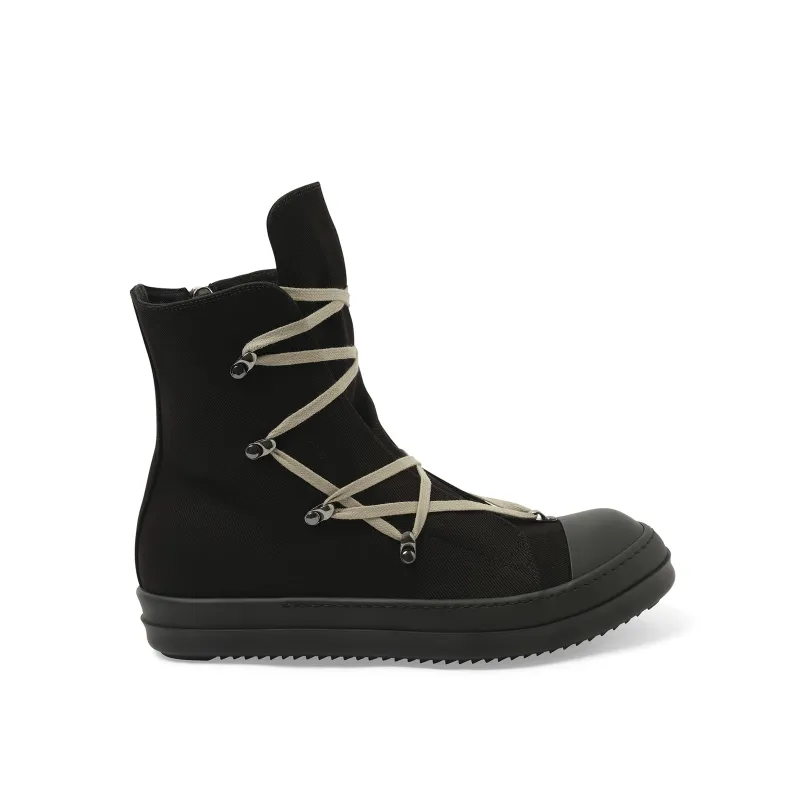 Hexa High Sneaks in Black/Pearl sold by MARAIS