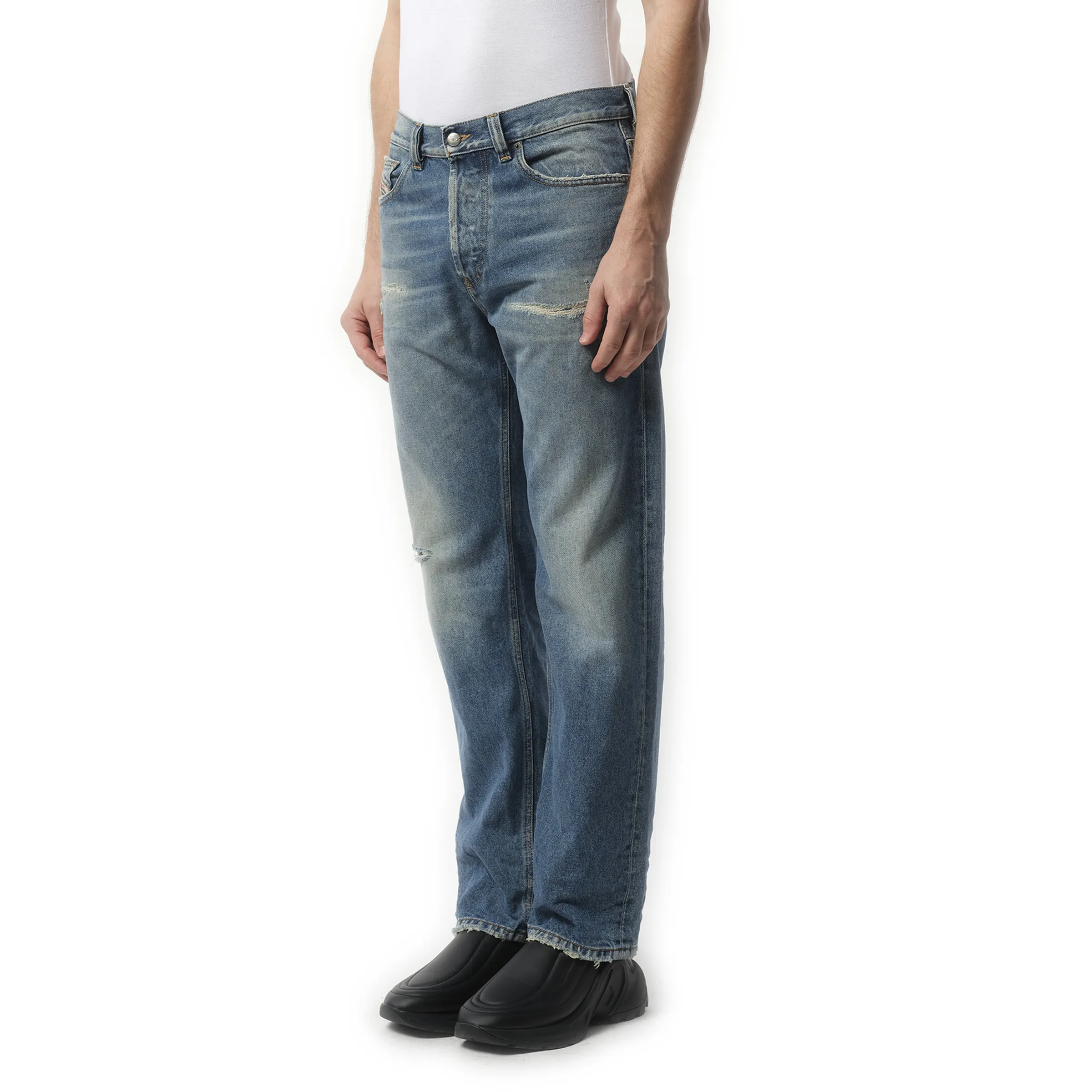 2010 D-Macs Jeans in Washed Blue sold by MARAIS product image thumbnail 5
