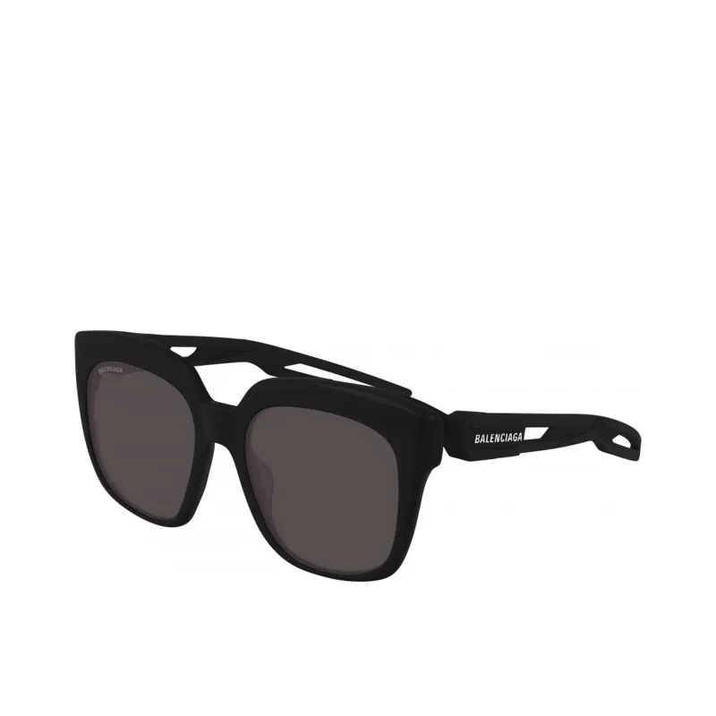 Sunglasses D Frame 0025S Sun in Black sold by MARAIS