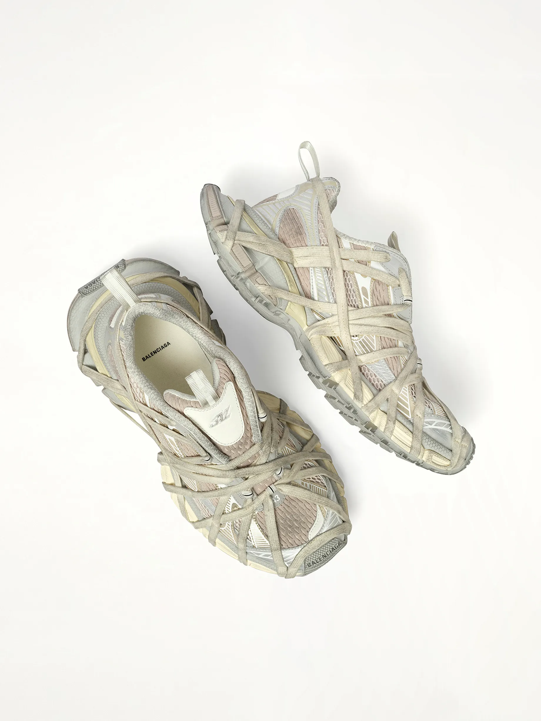 3XL Extreme Lace Sneaker in Eggshell sold by MARAIS product image thumbnail 3