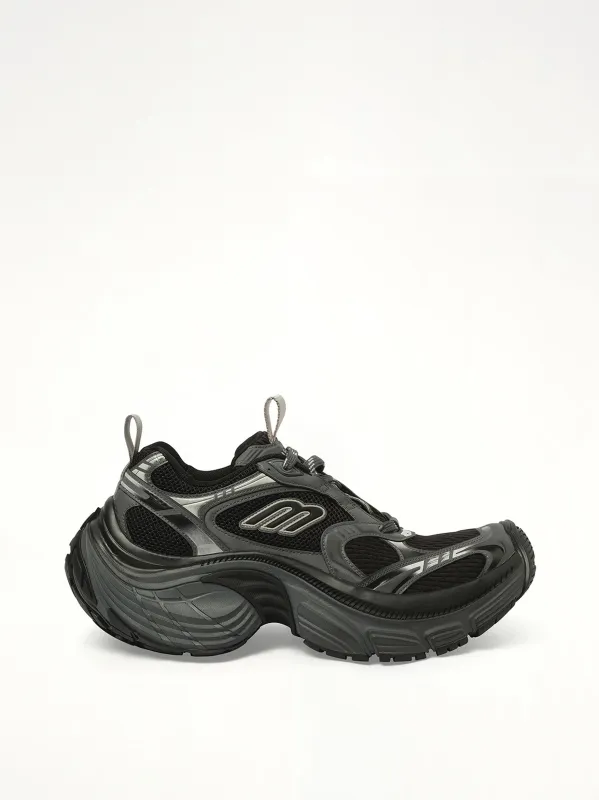 6XL Sneaker in Black/Grey sold by MARAIS