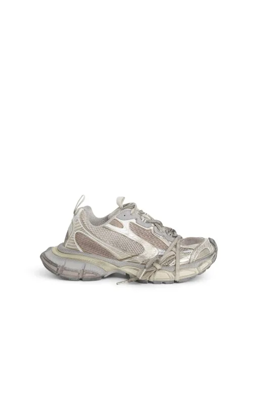 3XL Sneaker in Eggshell made by Balenciaga