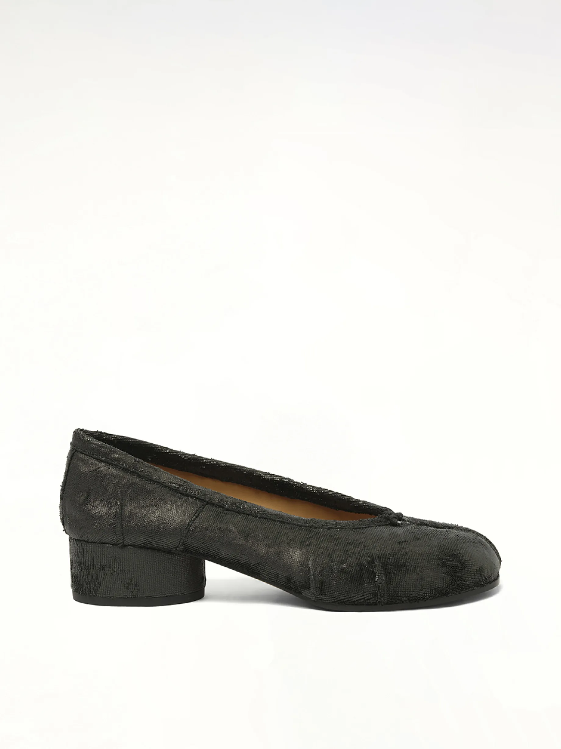 Crackling New Tabi Ballerina H30 in Black sold by MARAIS