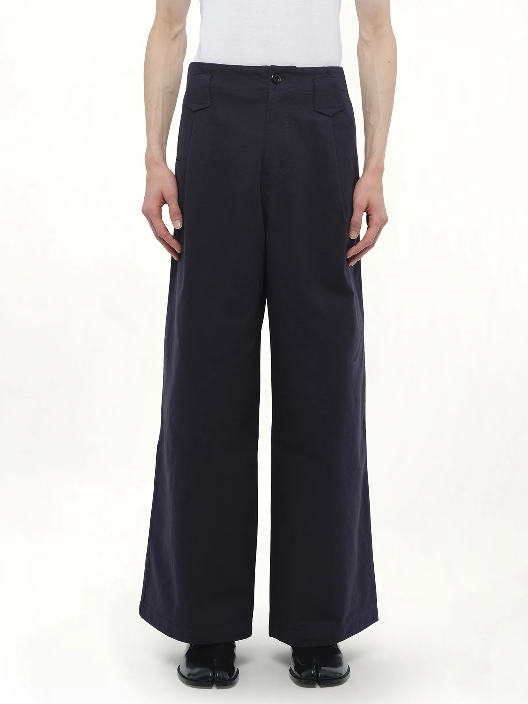 Pleated Oversize Pant in Black sold by MARAIS