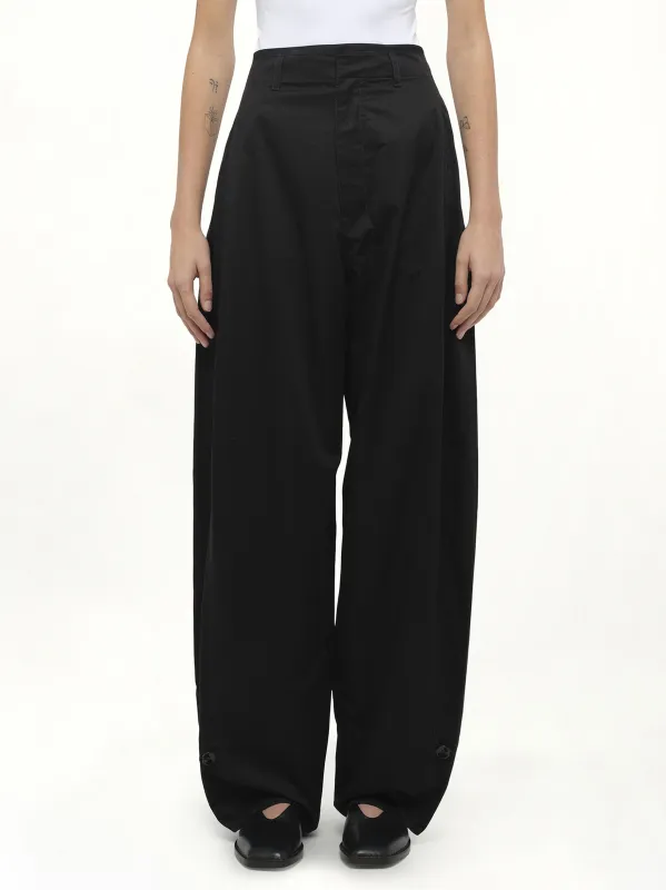 Soft Volume Pants in Black sold by MARAIS