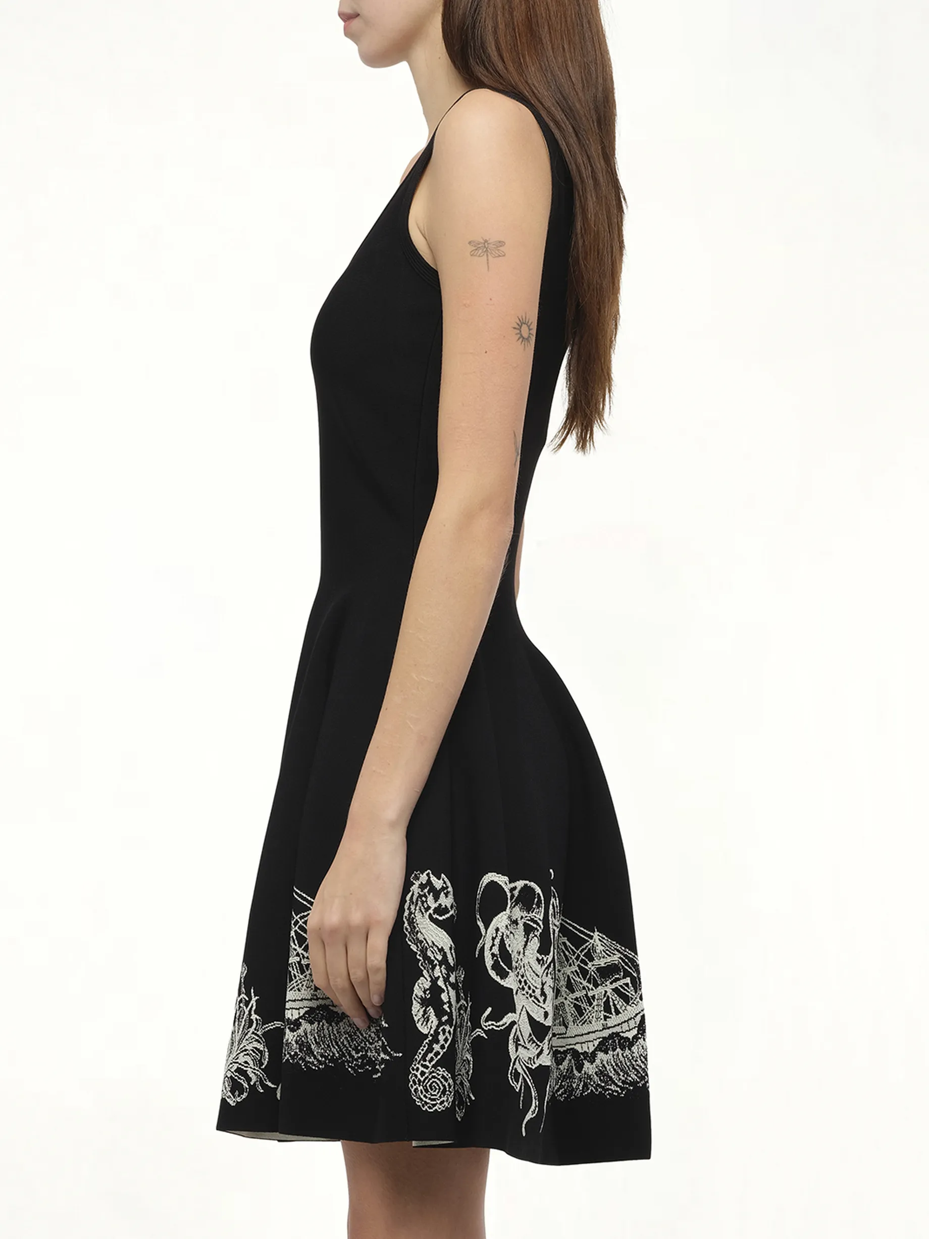 Amq - Sleeveless Volume Mini Dress in 1001 sold by MARAIS product image thumbnail 5