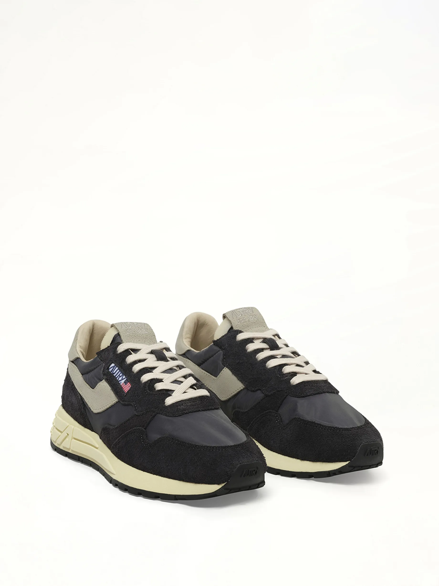 Reelwind Low Sneakers in White/Black sold by MARAIS product image thumbnail 2