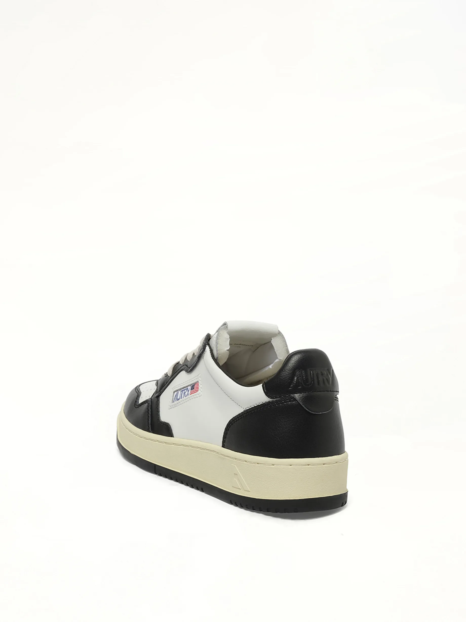 Medalist Low Bicolour Sneakers in White/Black sold by MARAIS product image thumbnail 4