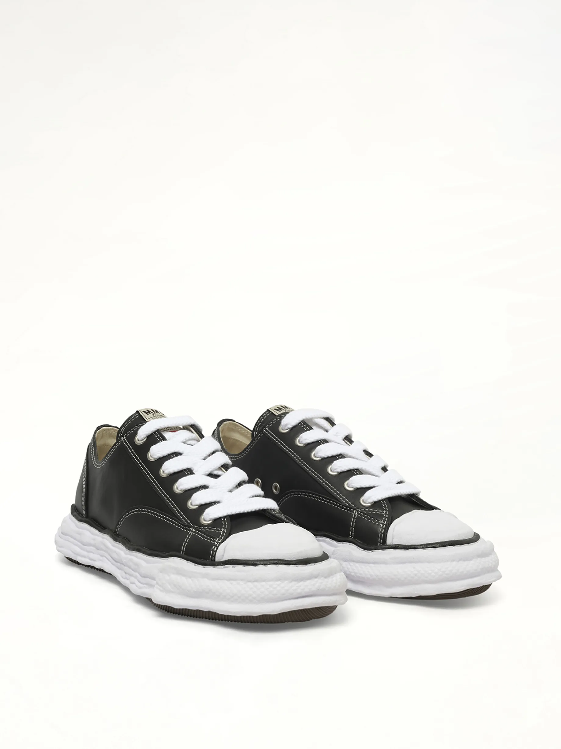 Peterson 23 OG Low Leather Sneaker in Black/White sold by MARAIS product image thumbnail 2