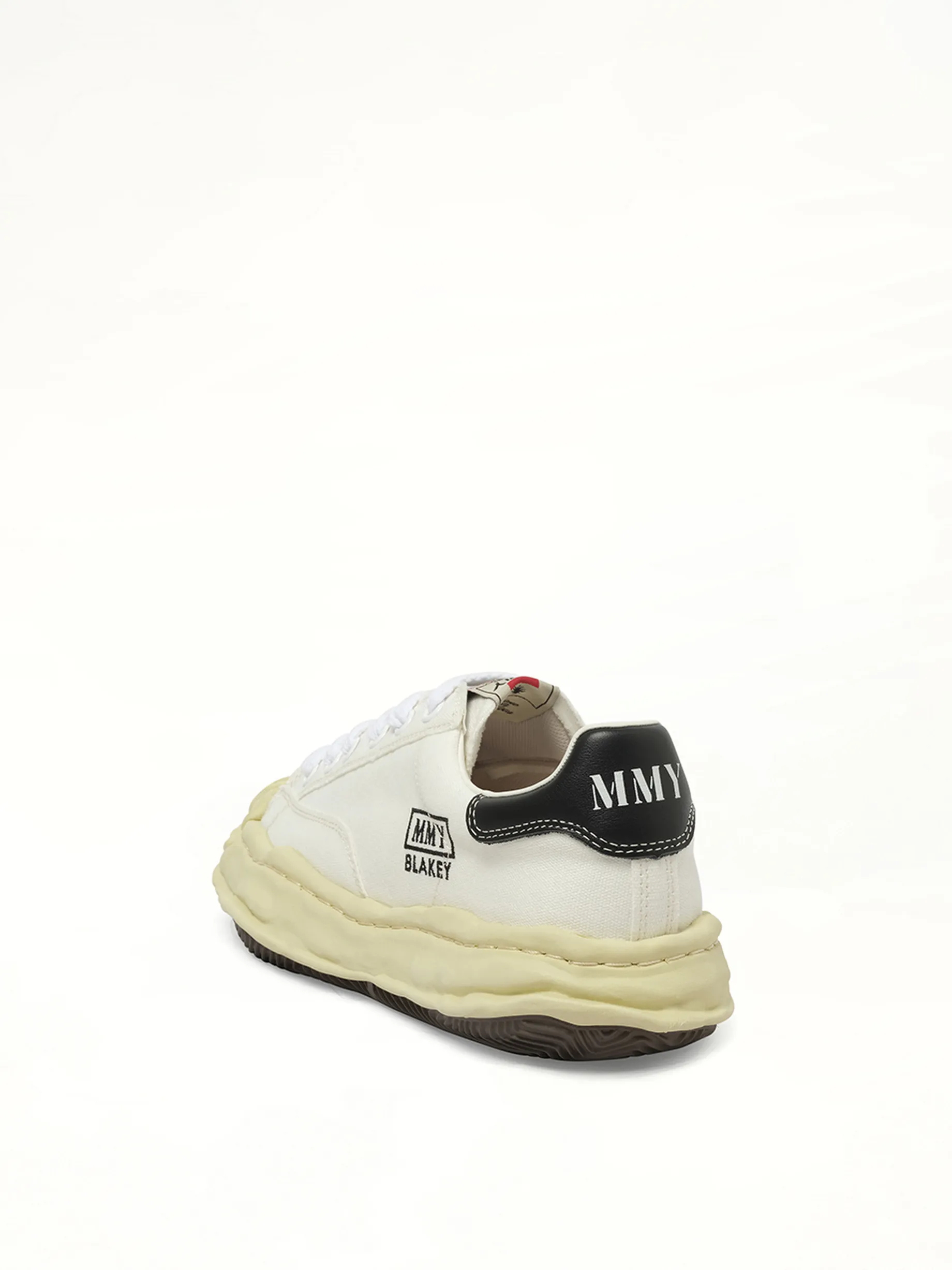 Blakey OG Vintage Leather Low Sneaker in White sold by MARAIS product image thumbnail 4