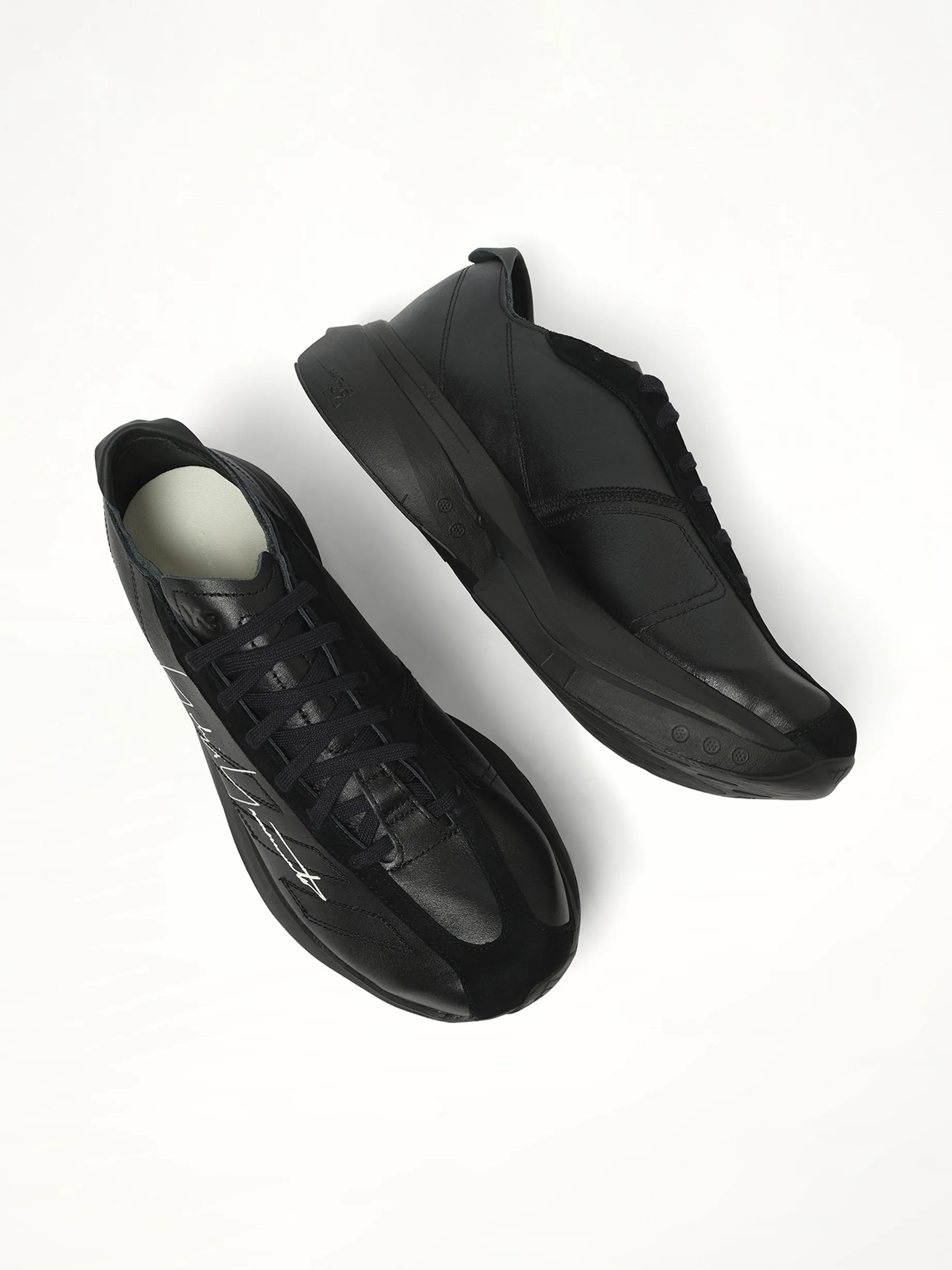Adios Pro 3.0 Lx Sneakers in Black sold by MARAIS product image thumbnail 4