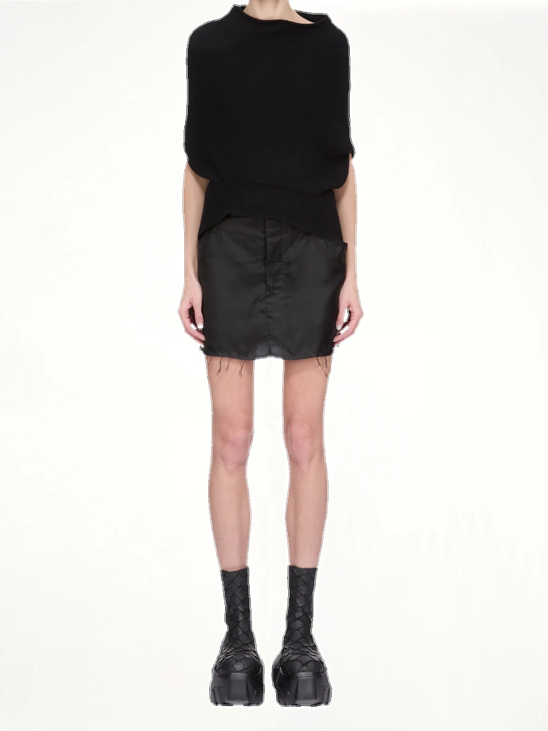 SL Shroud in Black sold by MARAIS product image thumbnail 4