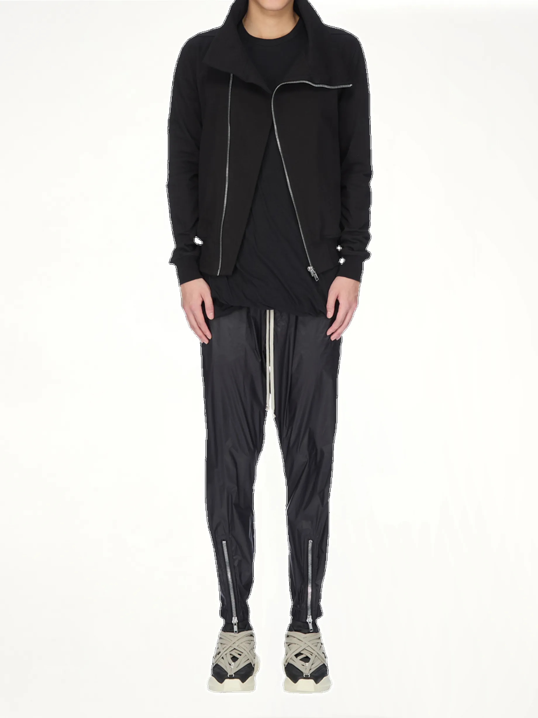 Bauhaus Jogger Sweatshirt in Black sold by MARAIS product image thumbnail 4