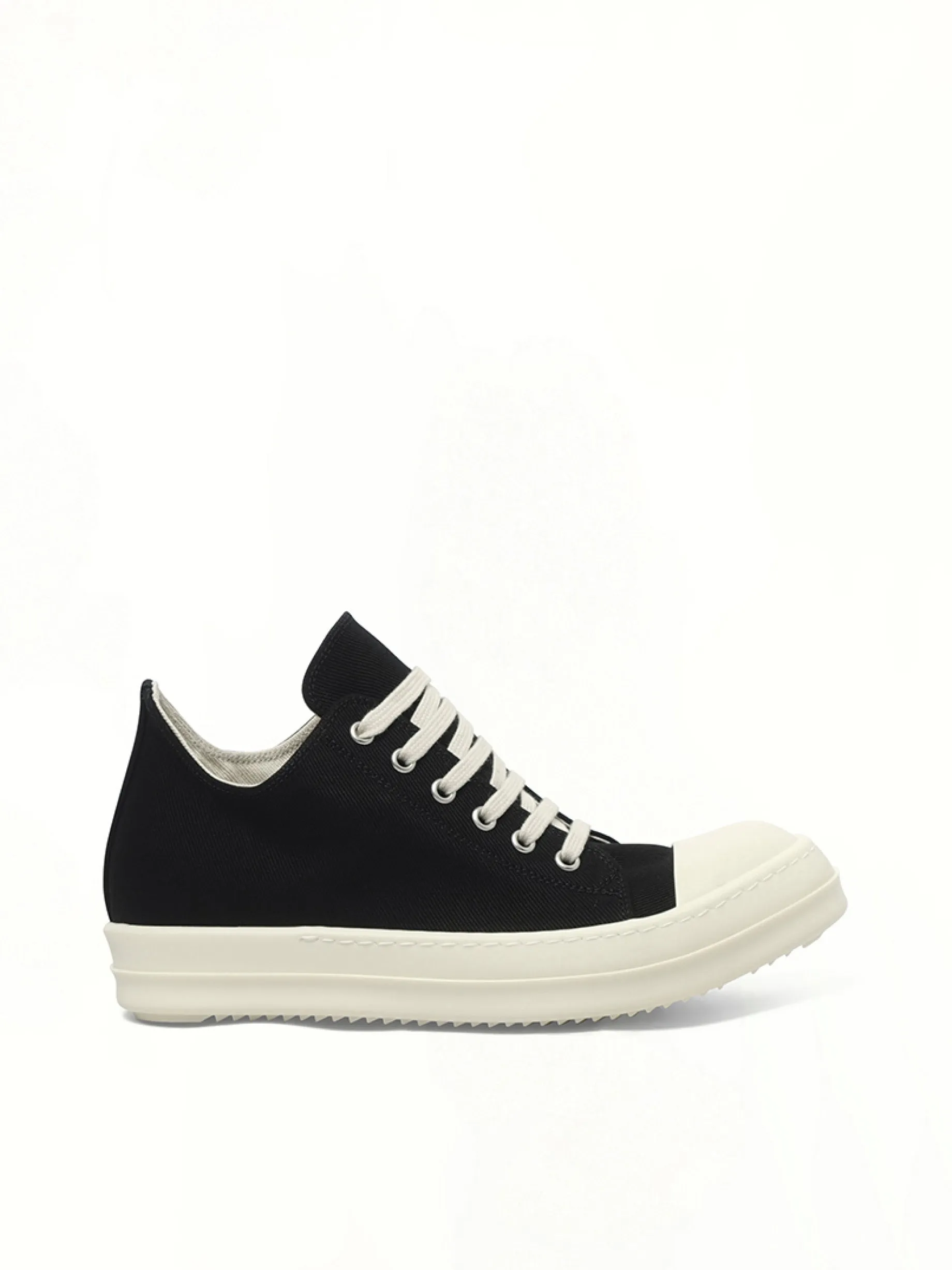 Low Sneaks in Black/Milk/Milk sold by MARAIS