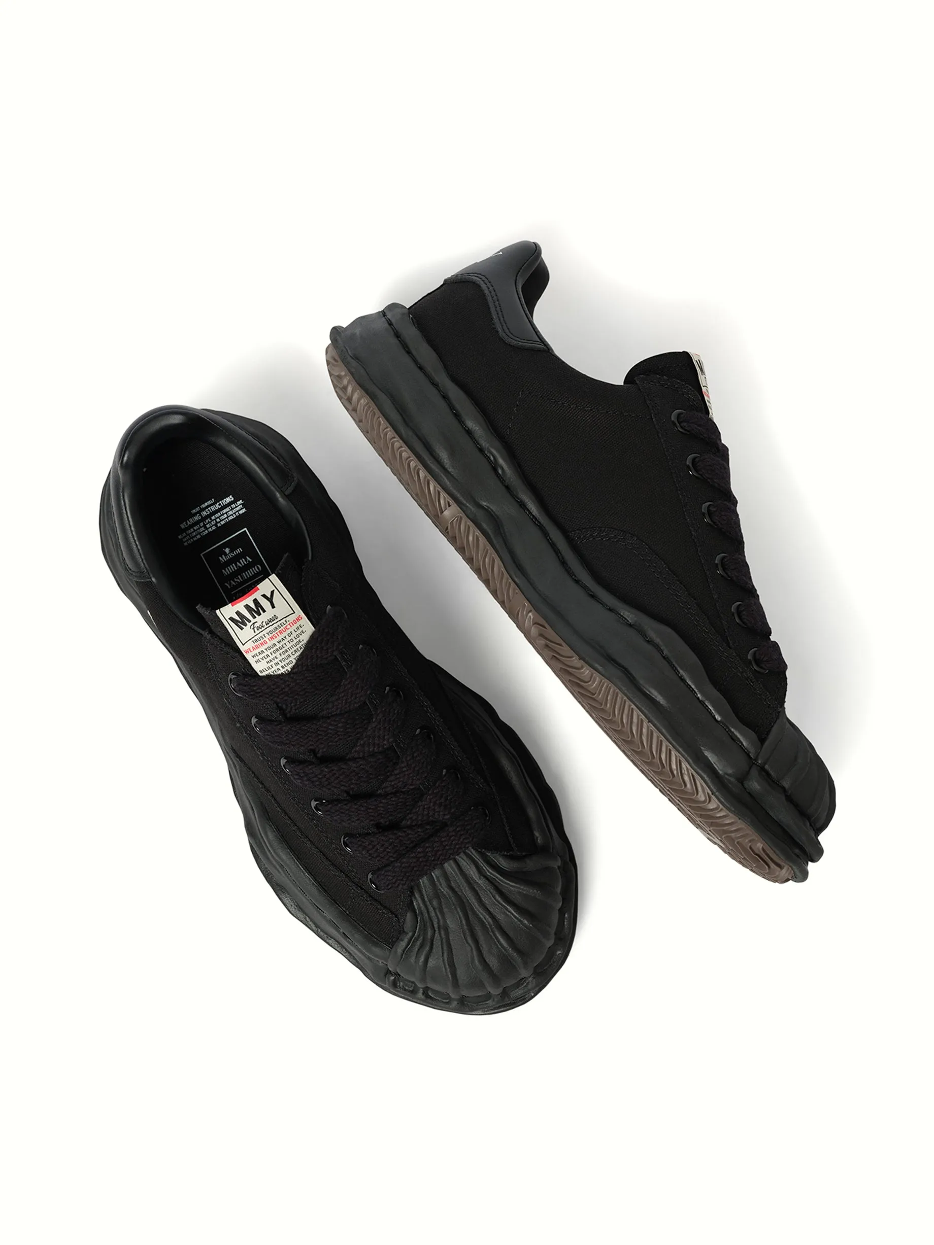Blakey OG Sneaker in Black/Black sold by MARAIS product image thumbnail 4
