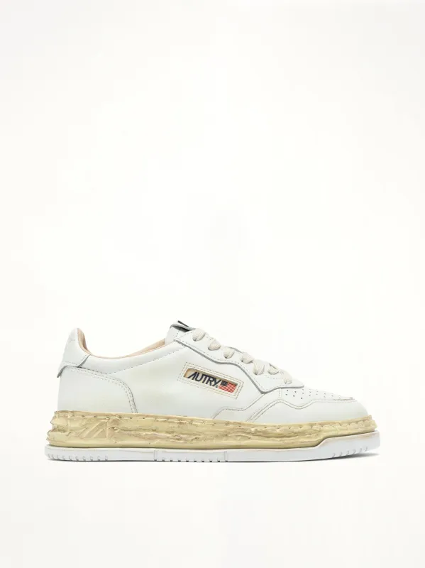 MMY Super Vintage Low Sneaker in White made by Autry