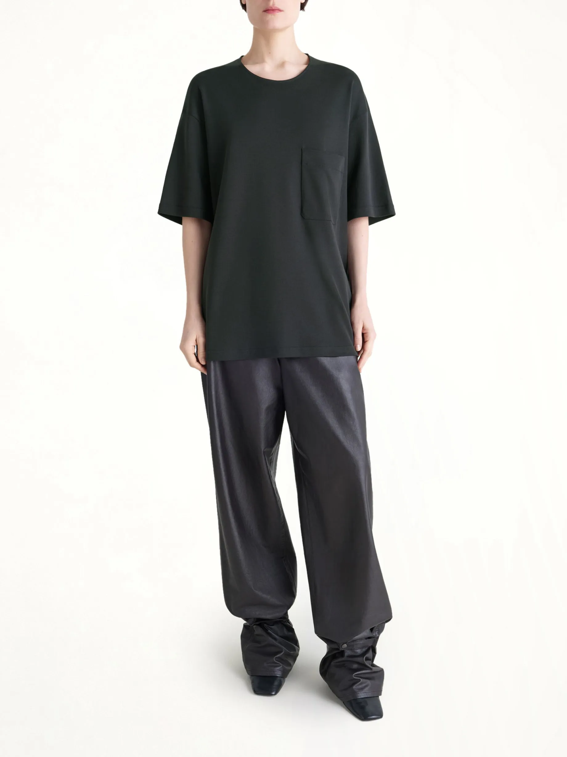 Relaxed Fit T-Shirt in Black sold by MARAIS product image thumbnail 4