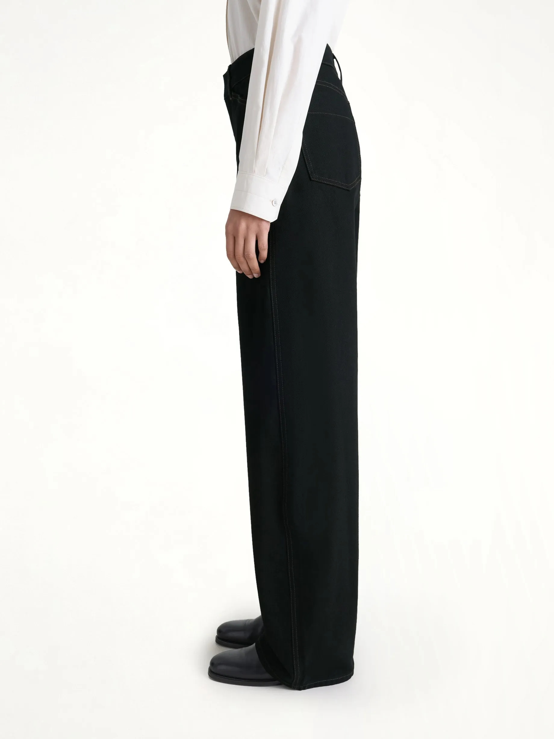 High Waisted Curved Pants in Black sold by MARAIS product image thumbnail 3