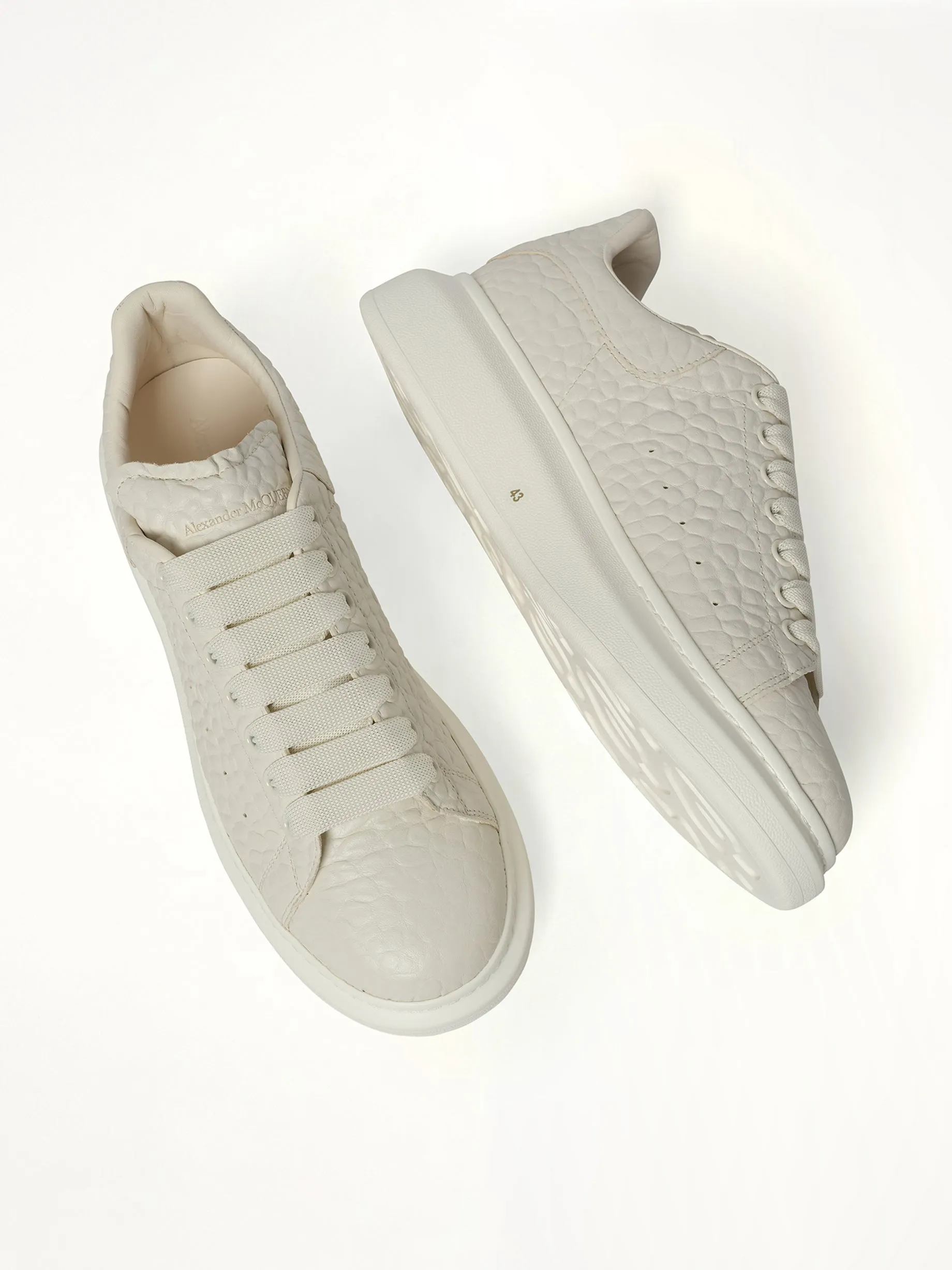 Dumbo Grain Larry Sneaker in Off White sold by MARAIS product image thumbnail 4