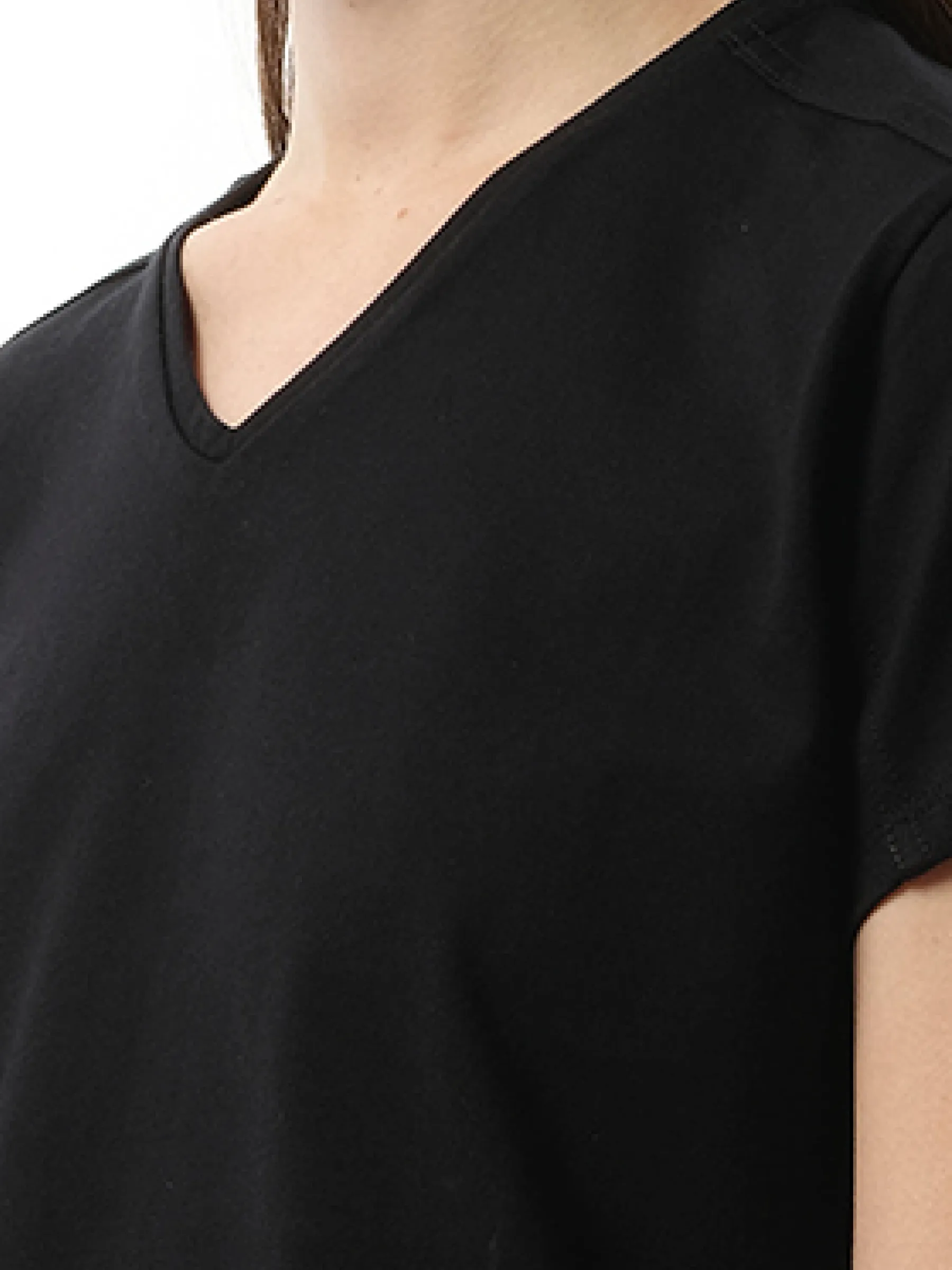 V-Neck Short Sleeve T-Shirt in Black sold by MARAIS product image thumbnail 3