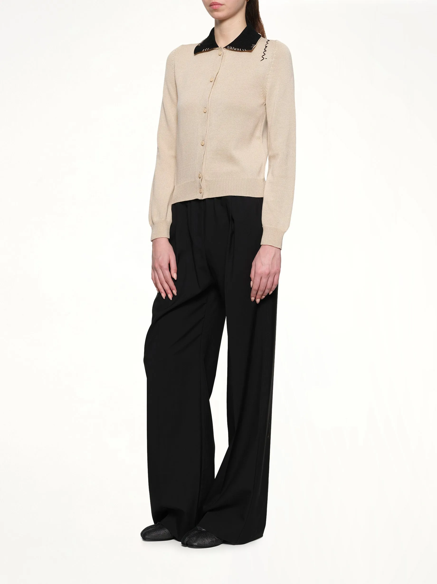 Contrast Collar Cardigan in Pale Peach sold by MARAIS product image thumbnail 4