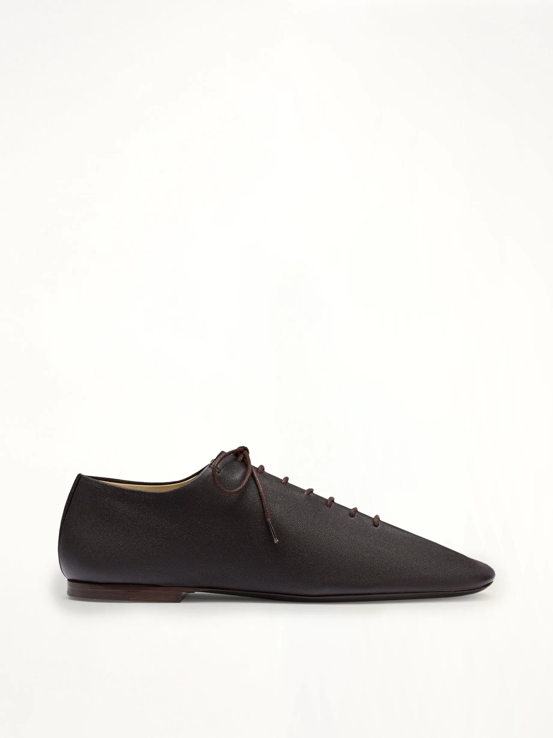 Souris Flat Classic Derbies in Dark Chocolate sold by MARAIS