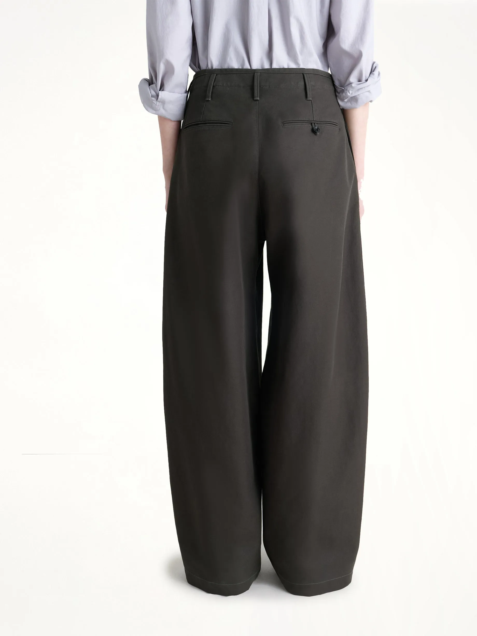 Large Chino in Espresso sold by MARAIS product image thumbnail 5