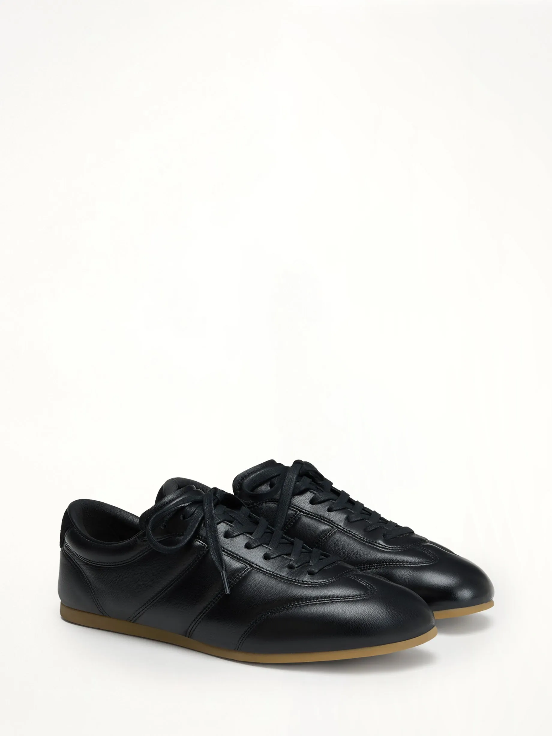 Soft Runner in Black sold by MARAIS product image thumbnail 2