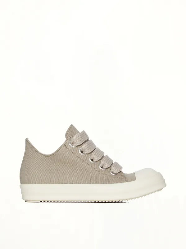 Jumbolace Low Sneaks in Dirty Pearl/Milk sold by MARAIS