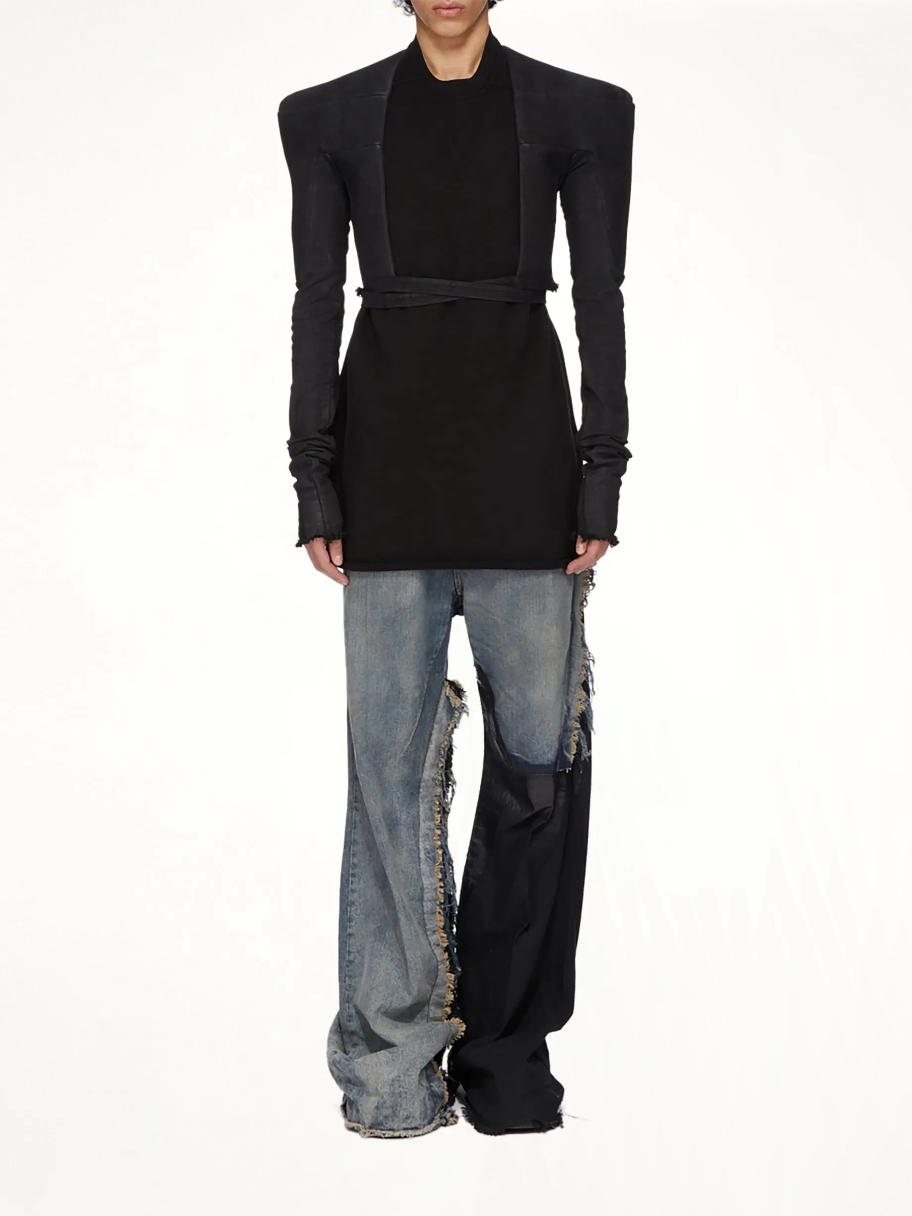 Tight Jacket in Black sold by MARAIS product image thumbnail 4