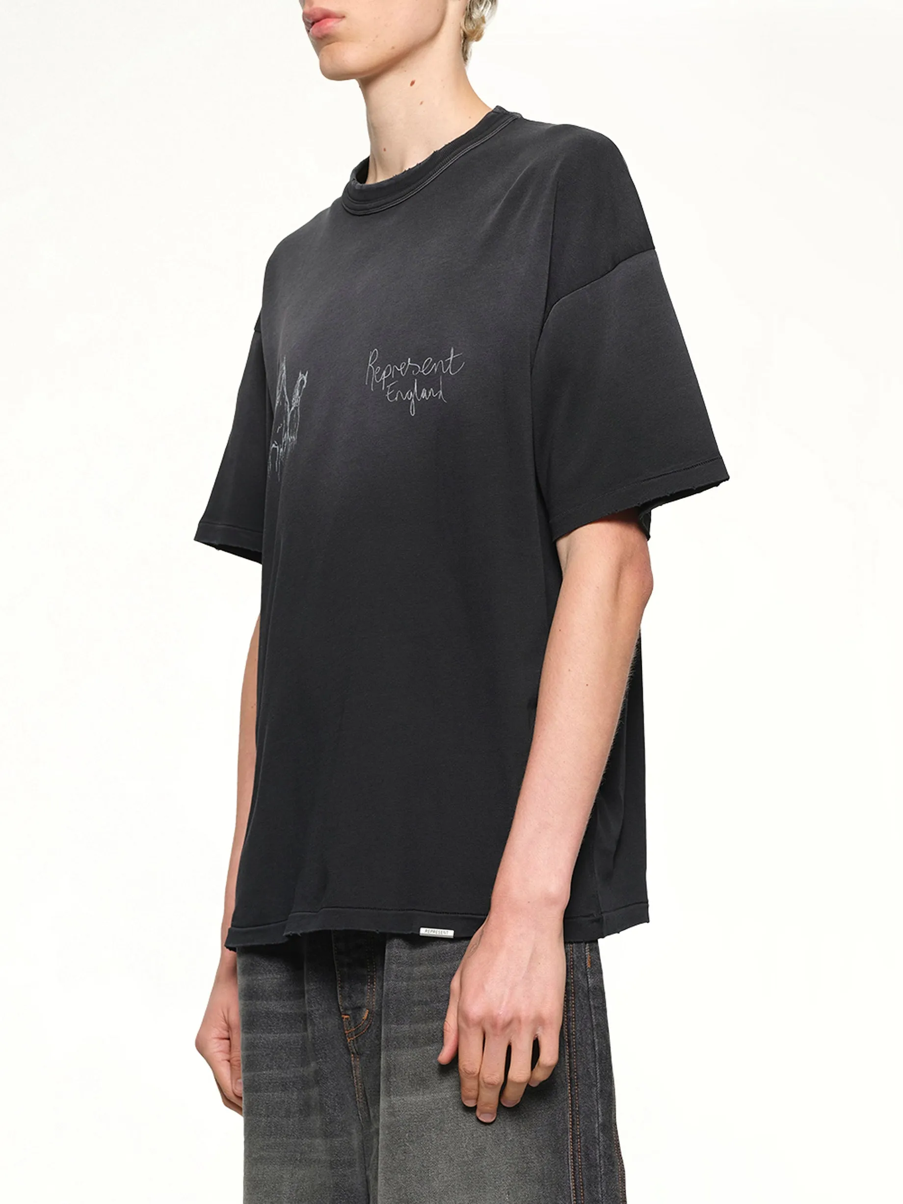 Hand Drawn Thoroughbred Horse T-Shirt in Aged Black sold by MARAIS product image thumbnail 3