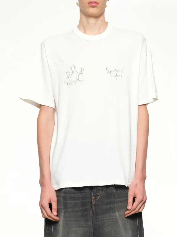 Hand Drawn Thoroughbred Horse T-Shirt in Flat White sold by MARAIS