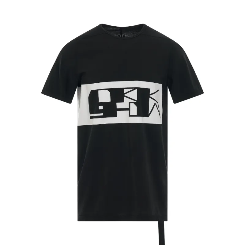 Level DRK Logo T-Shirt in Black/Pearl made by MARAIS